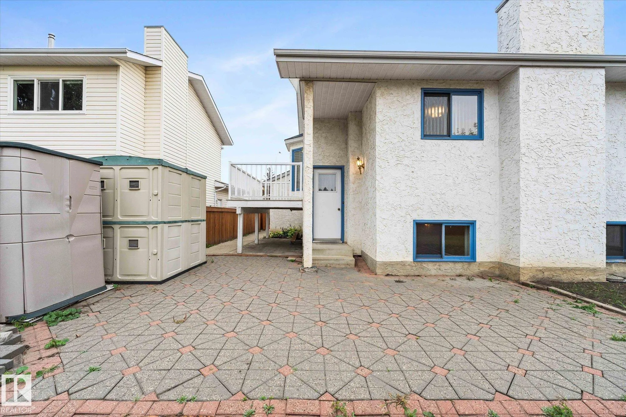 48 MCKEAN Way