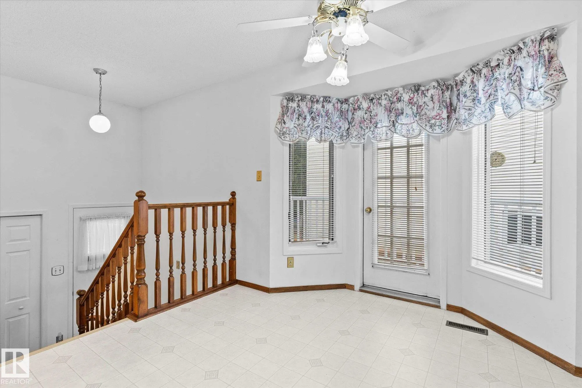 48 MCKEAN Way