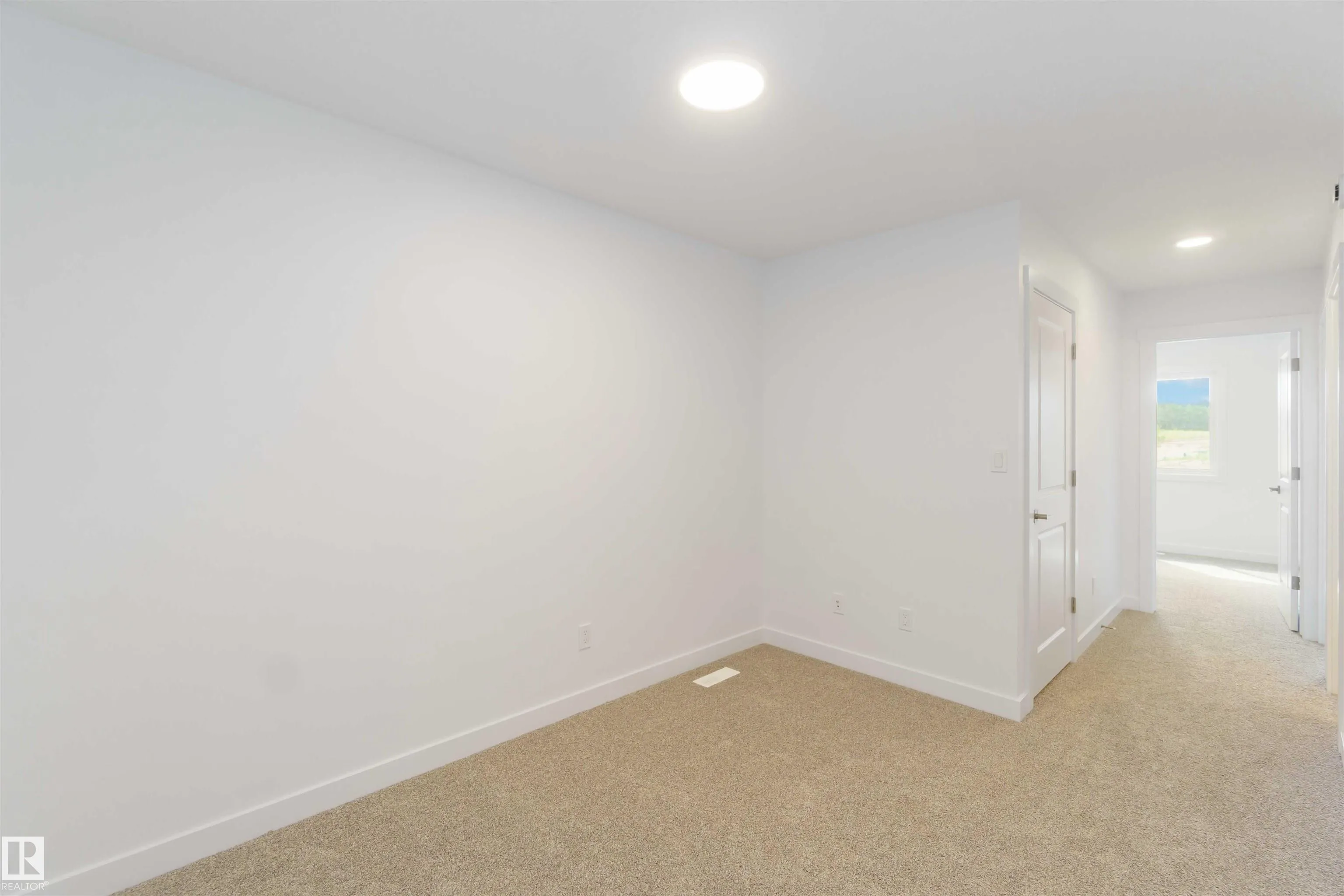 1011 ASTER Boulevard