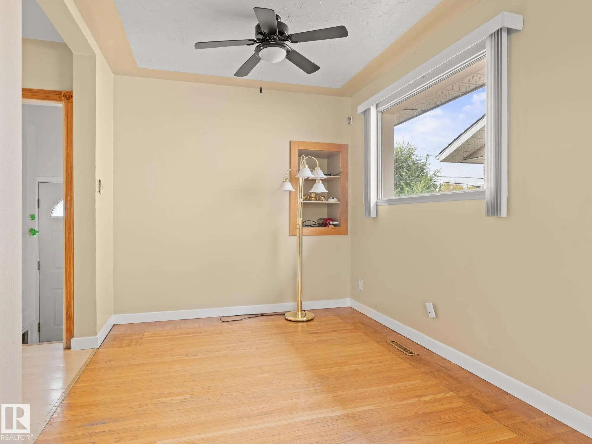 13207 133 Avenue