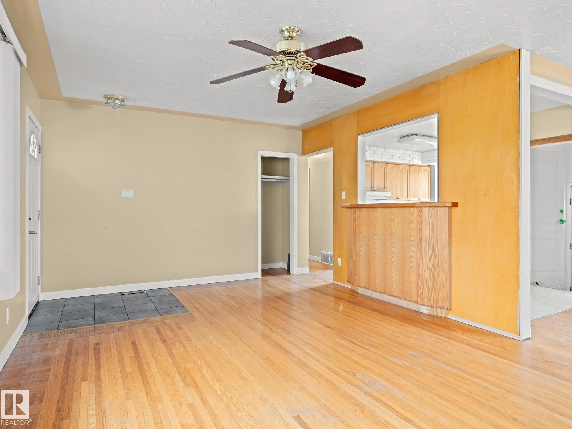 13207 133 Avenue