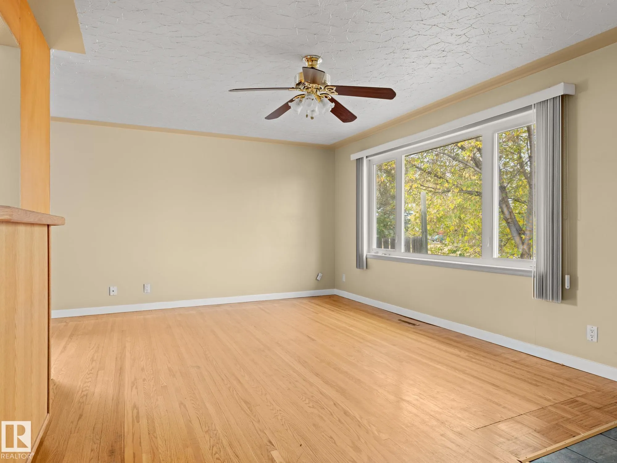 13207 133 Avenue
