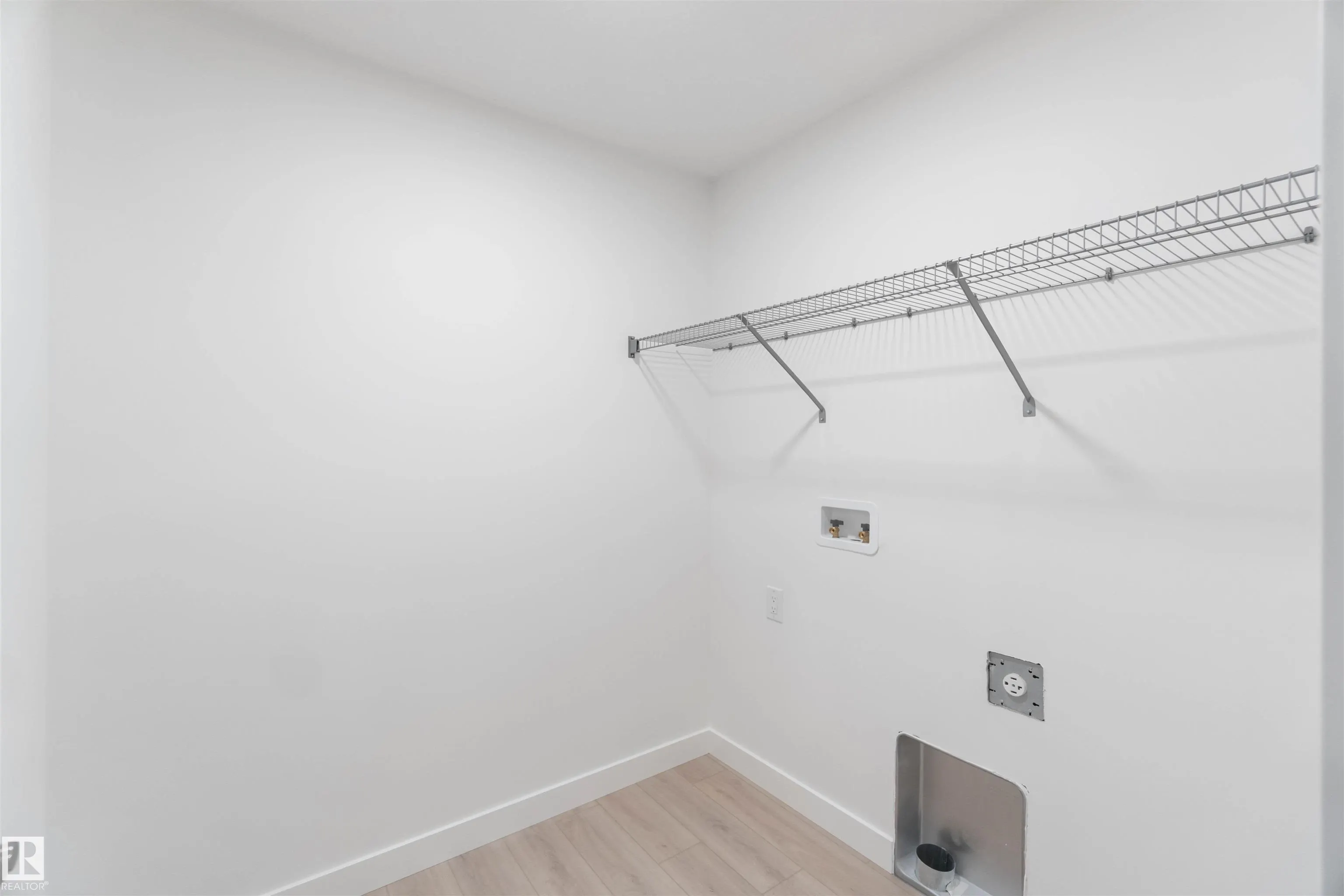 1143 South Creek Wynd