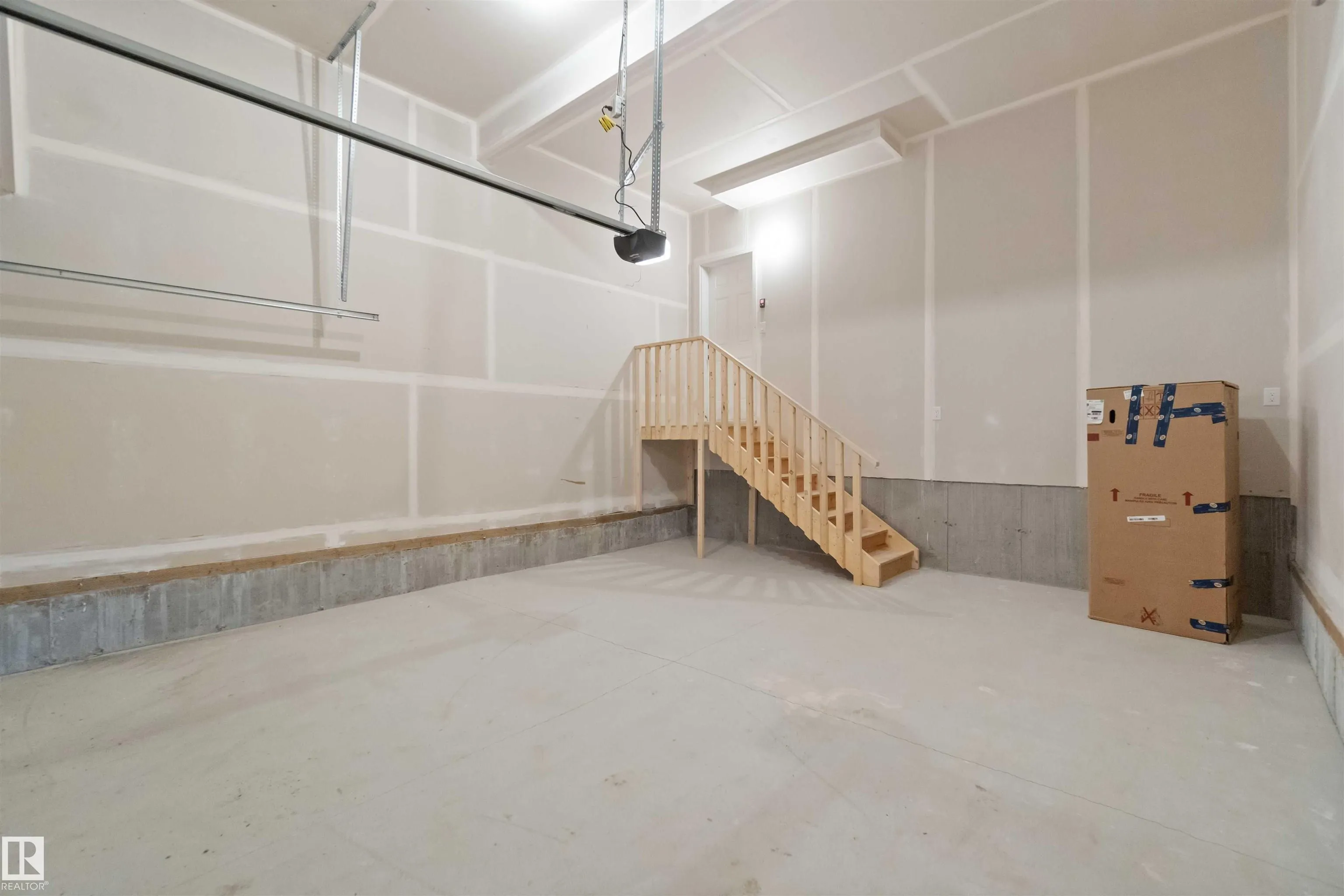 1143 South Creek Wynd