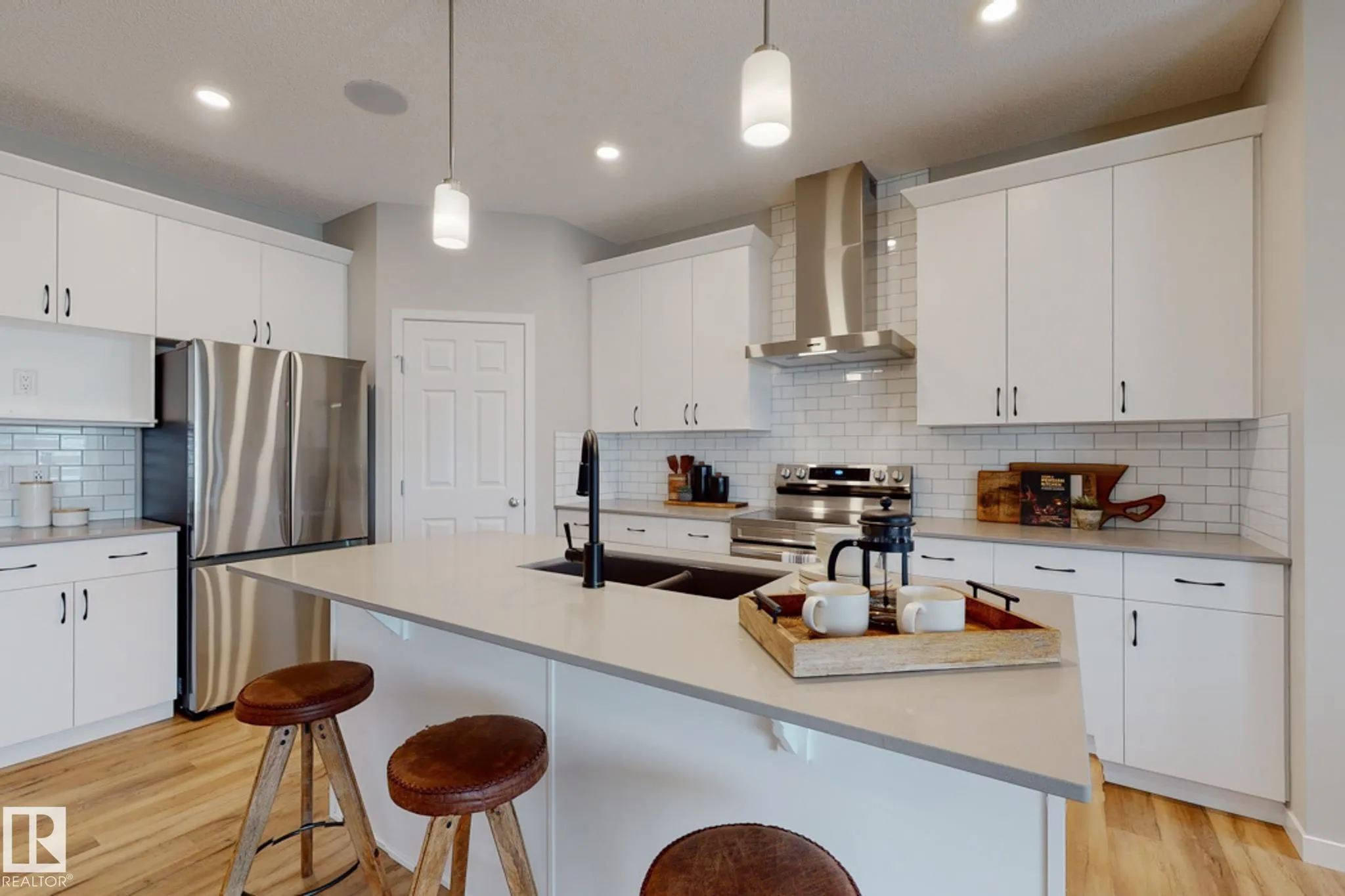 1143 South Creek Wynd