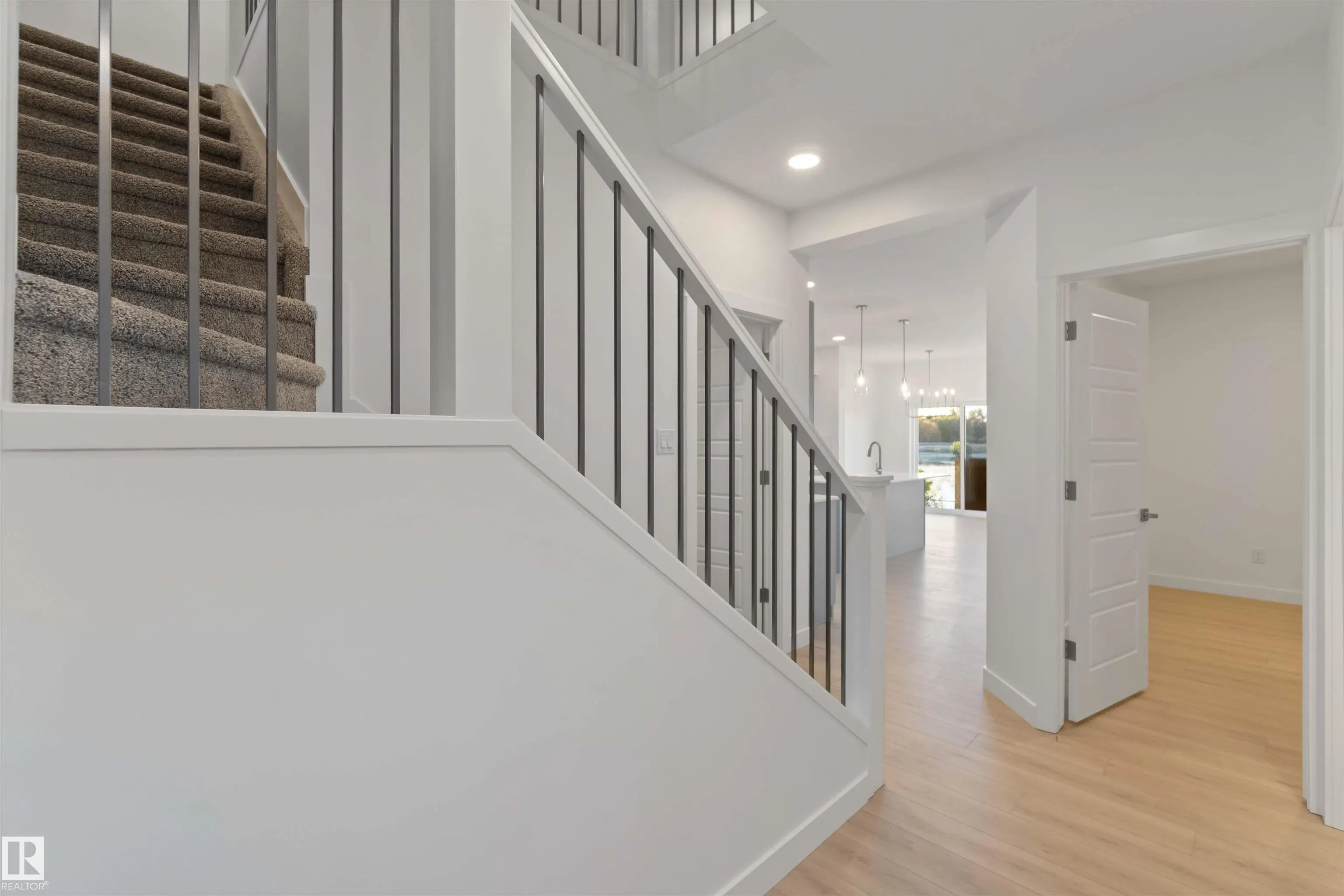 1143 South Creek Wynd