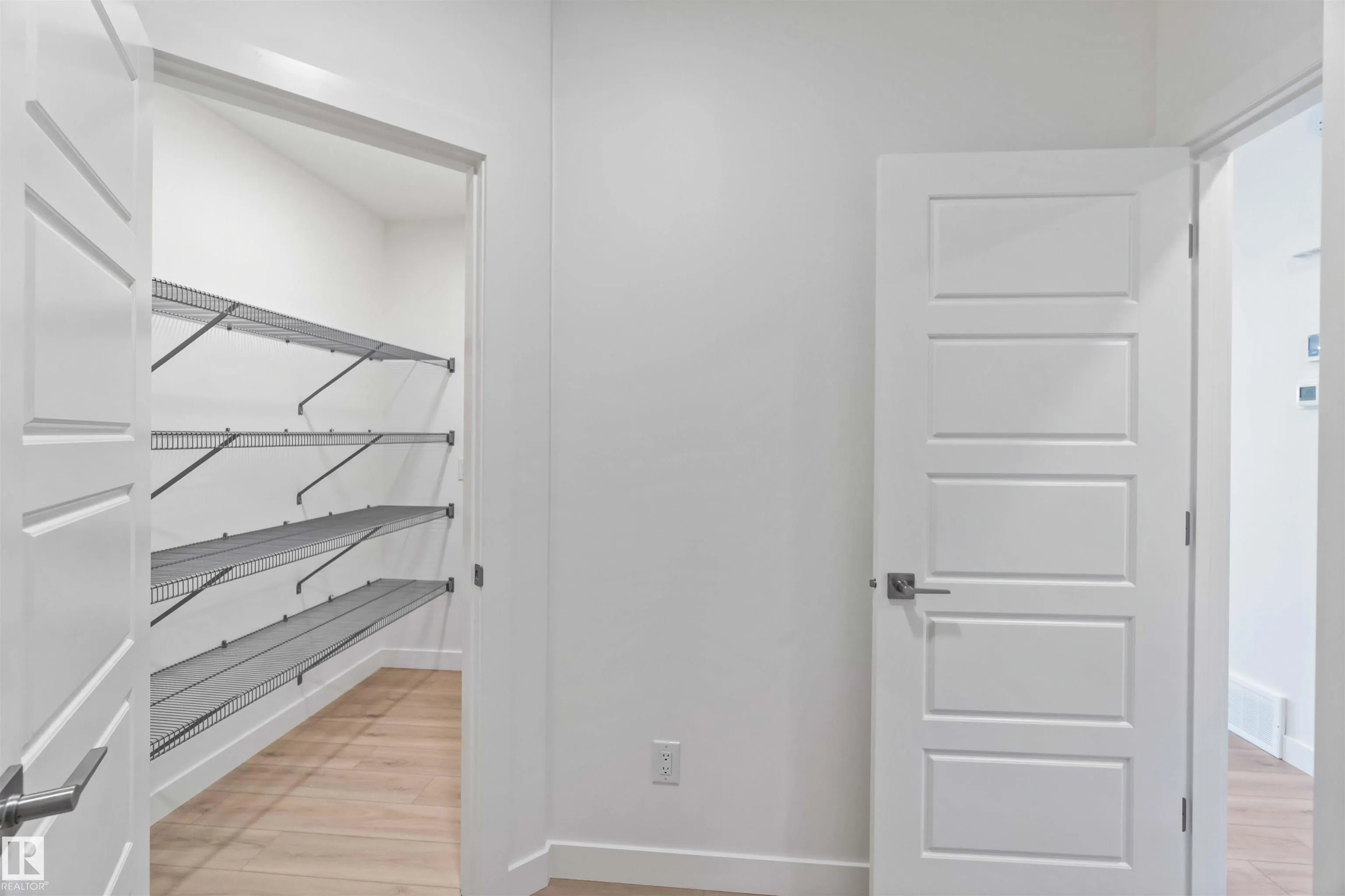 1143 South Creek Wynd