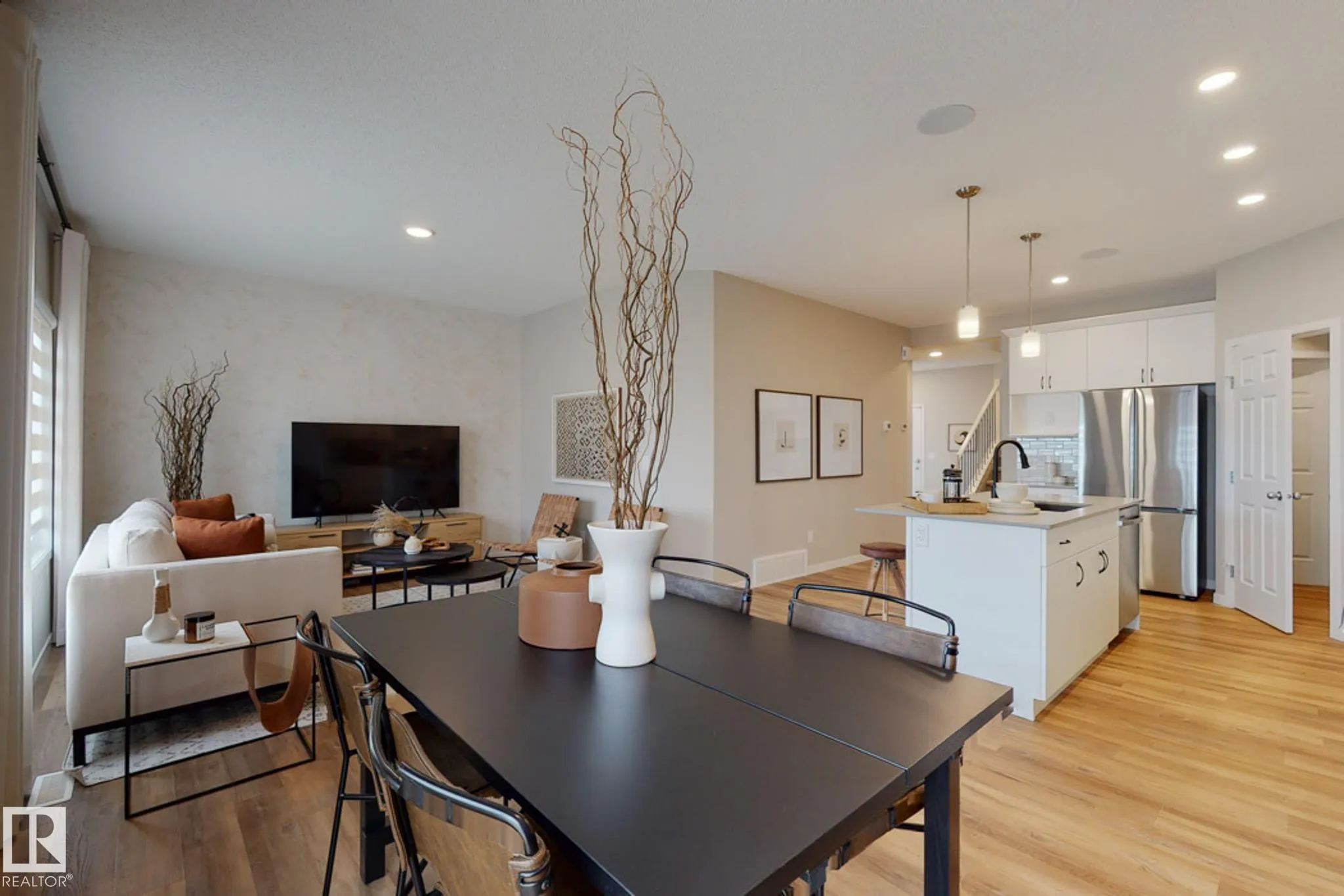 1143 South Creek Wynd