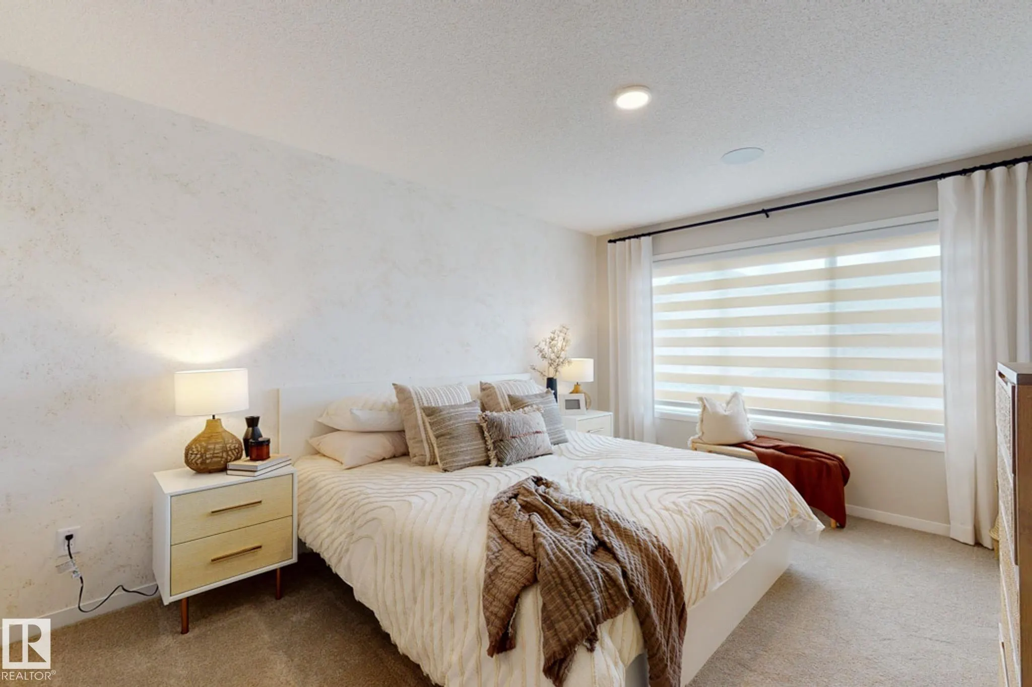 1143 South Creek Wynd