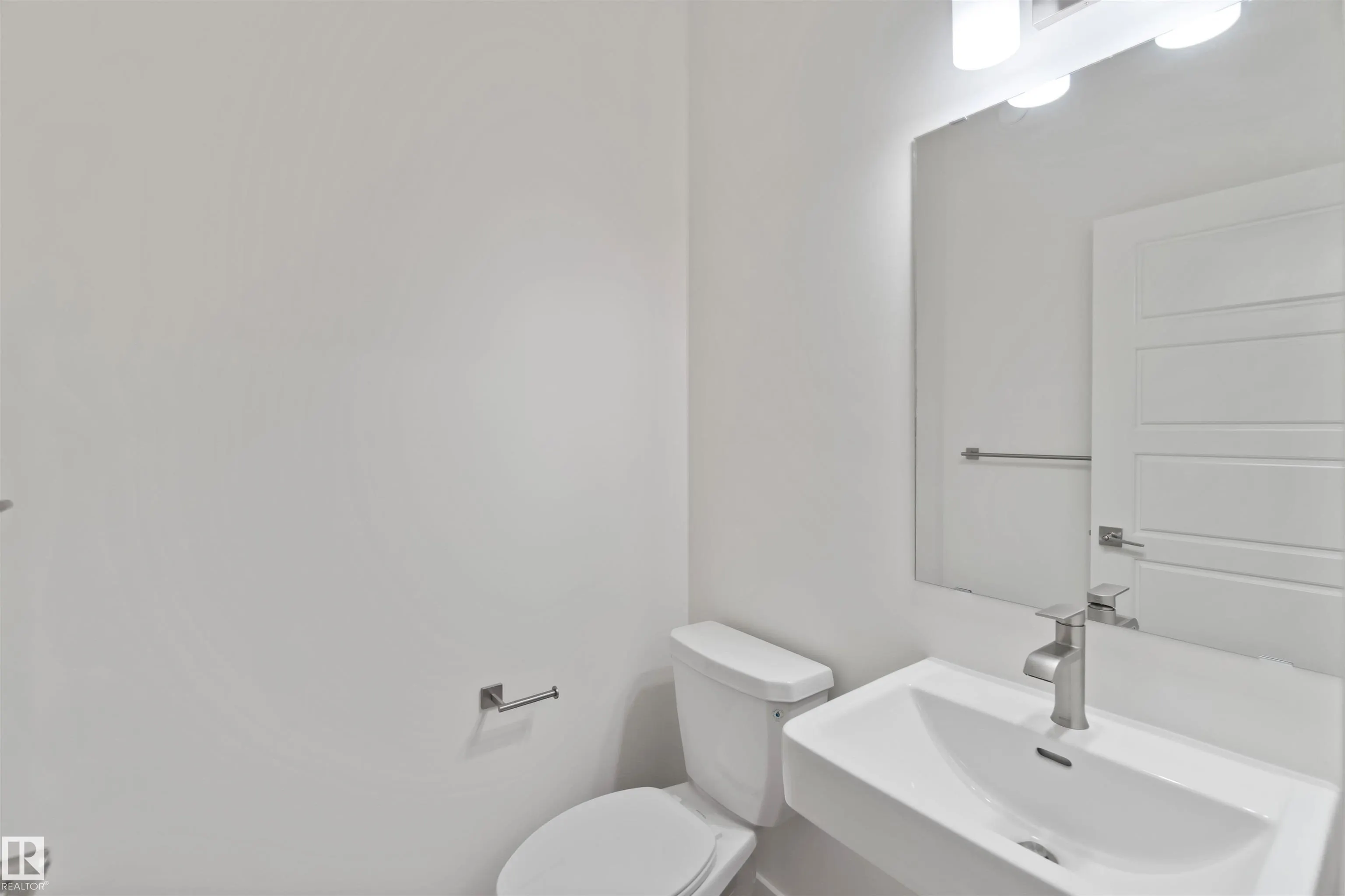 1143 South Creek Wynd