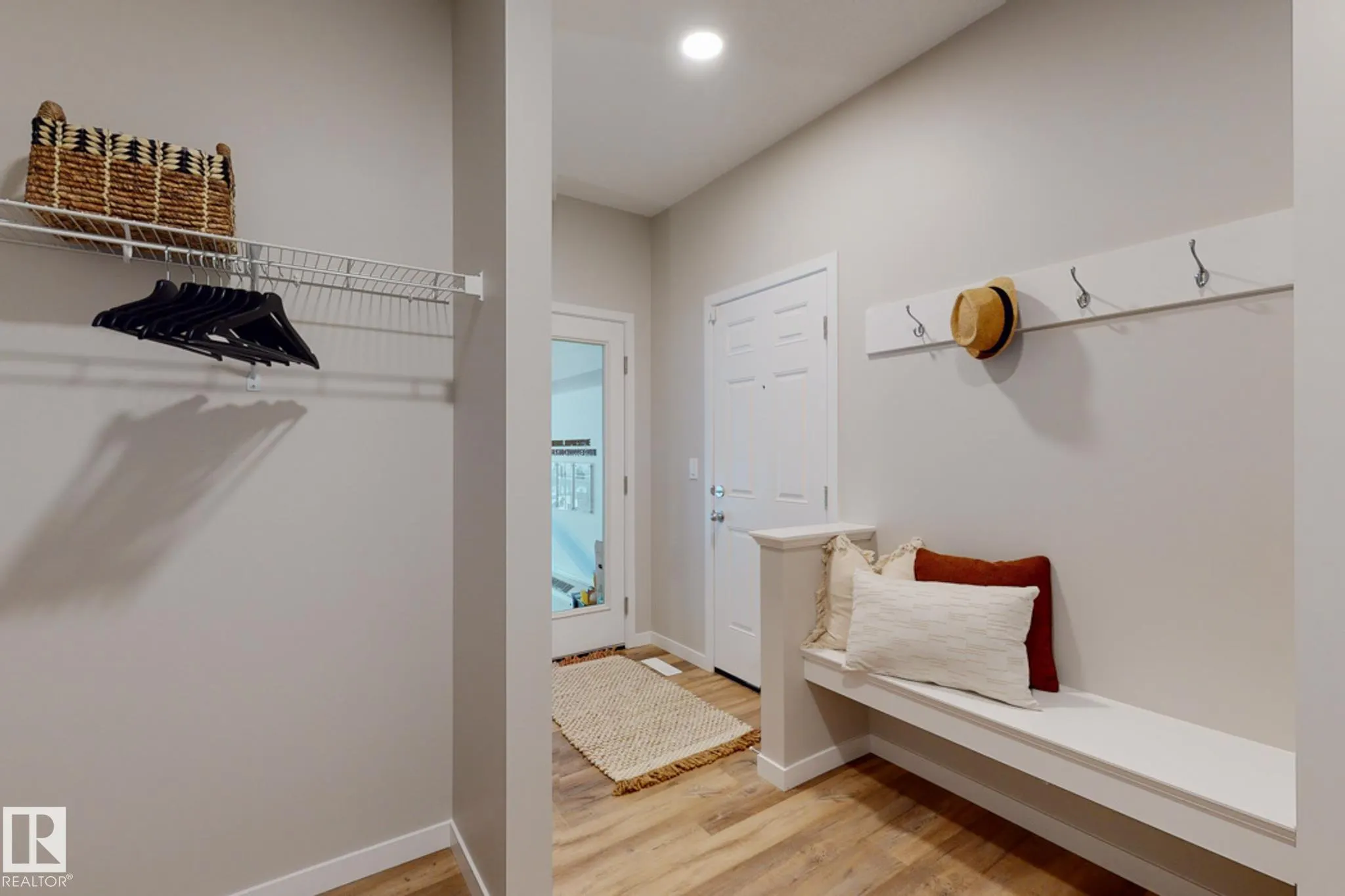 1143 South Creek Wynd