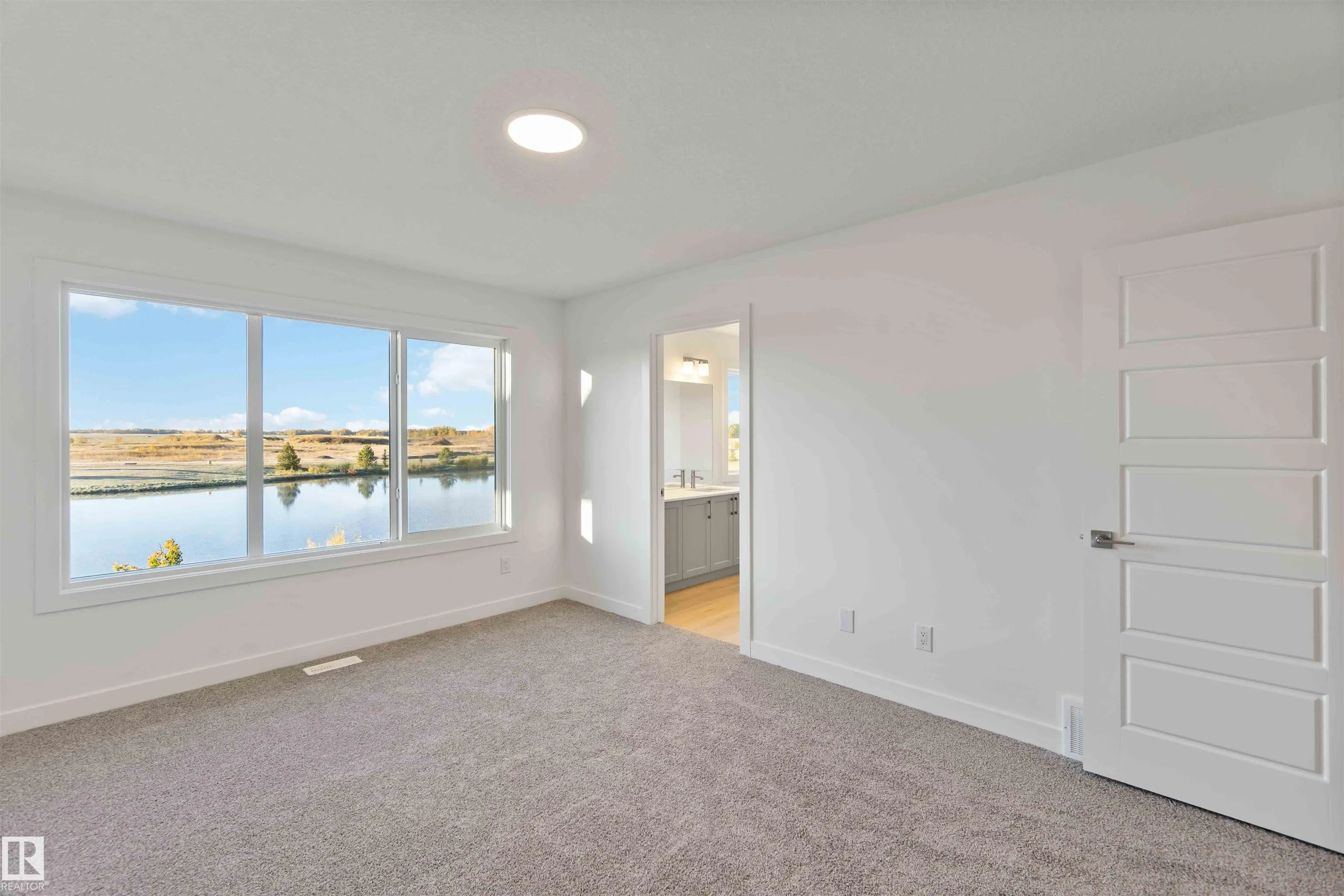 1143 South Creek Wynd