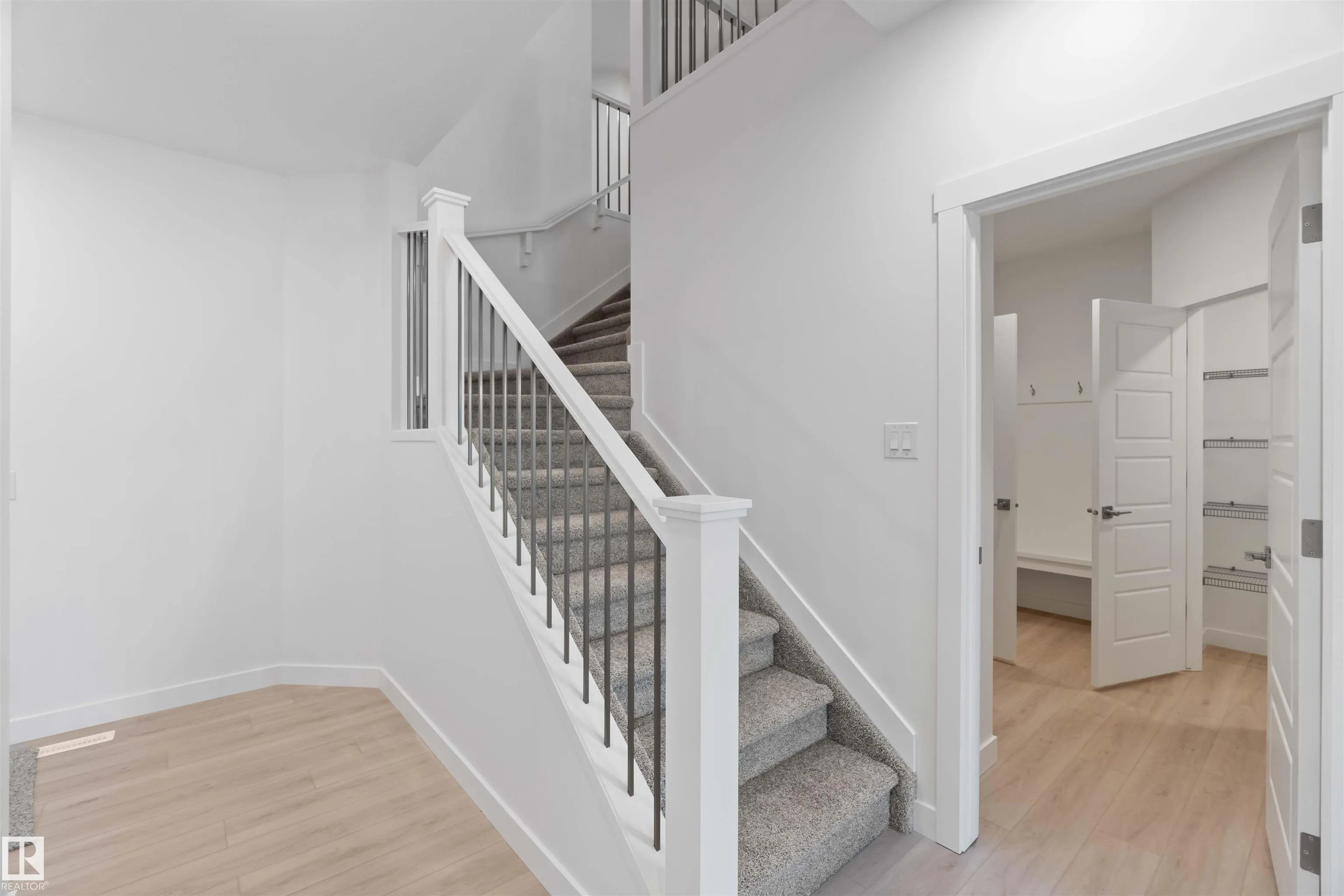 1143 South Creek Wynd