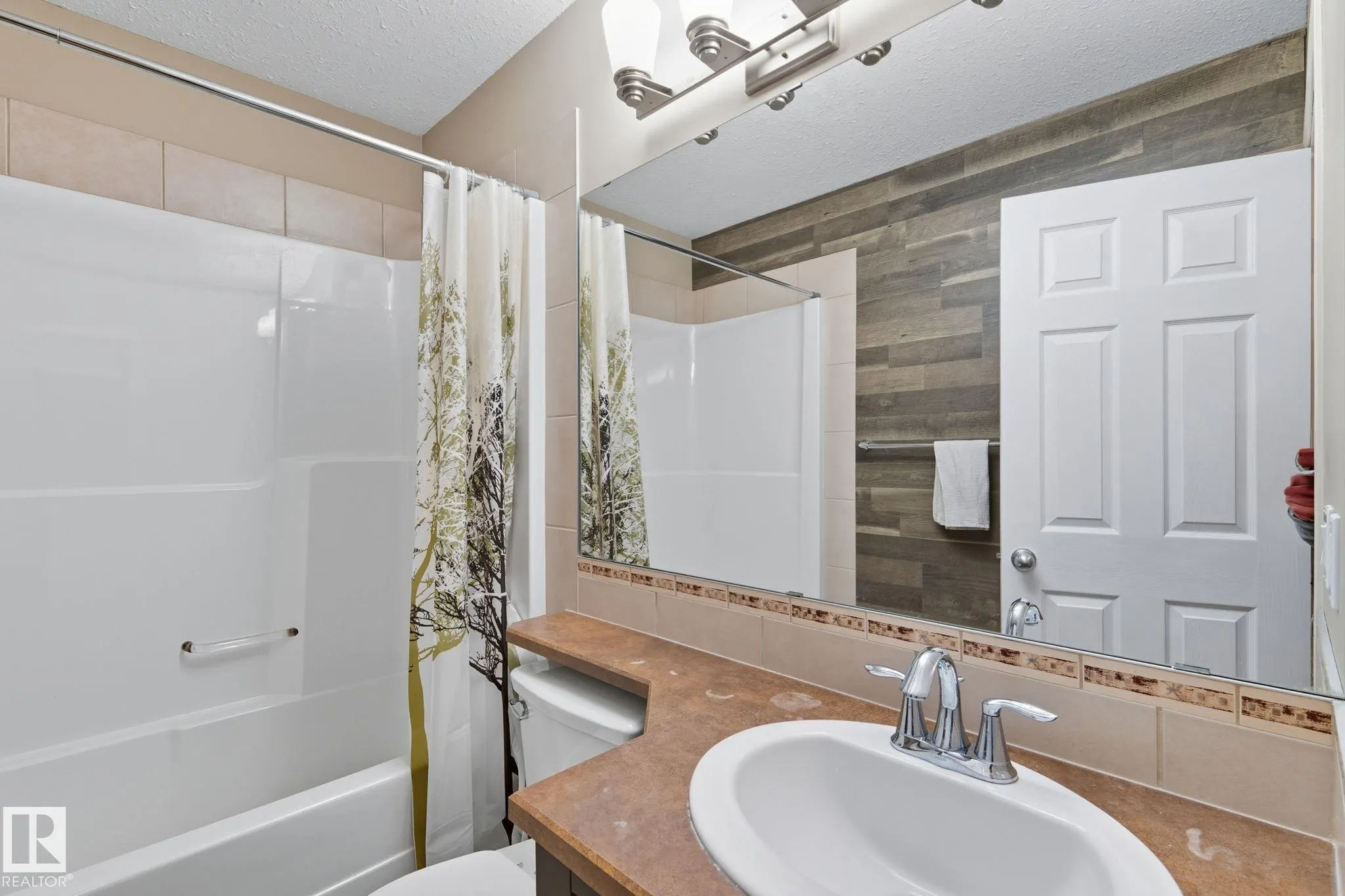 4 BRASSARD Court
