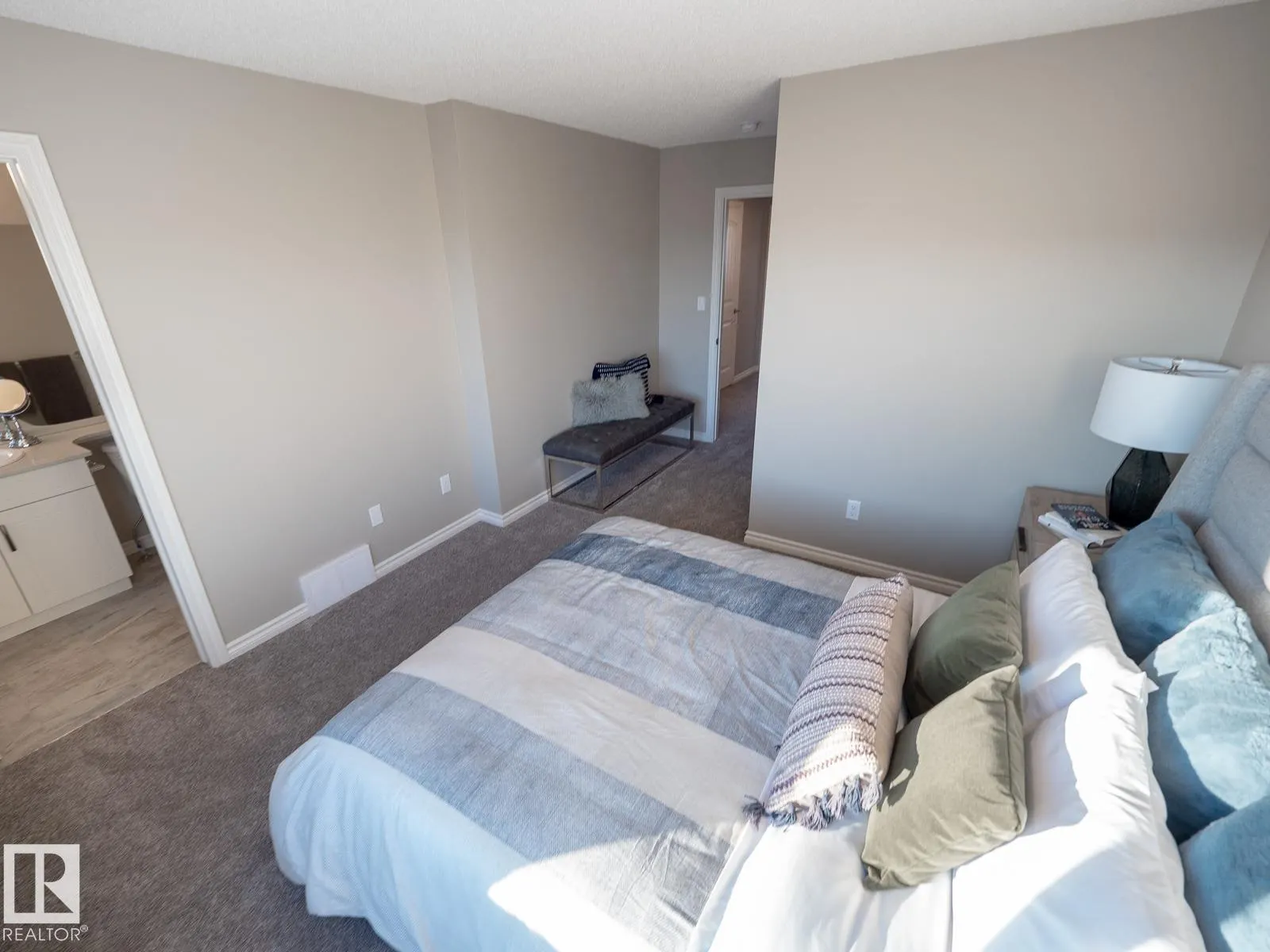 7230 ROSENTHAL Drive