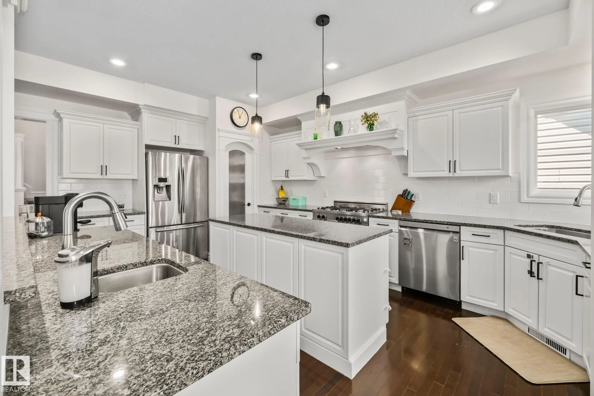 4068 SUMMERLAND Drive