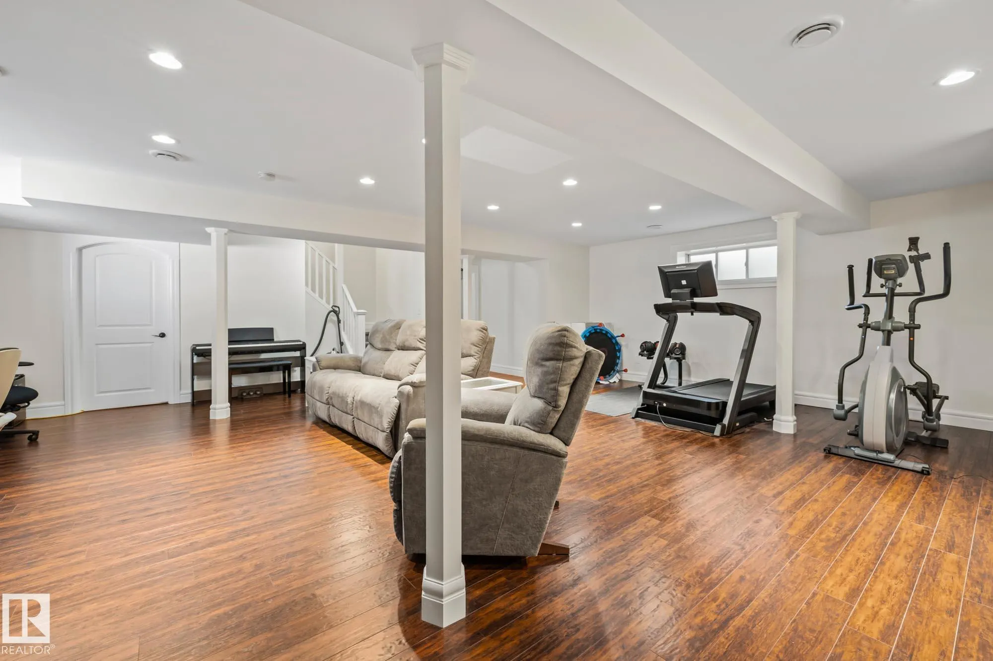 4068 SUMMERLAND Drive