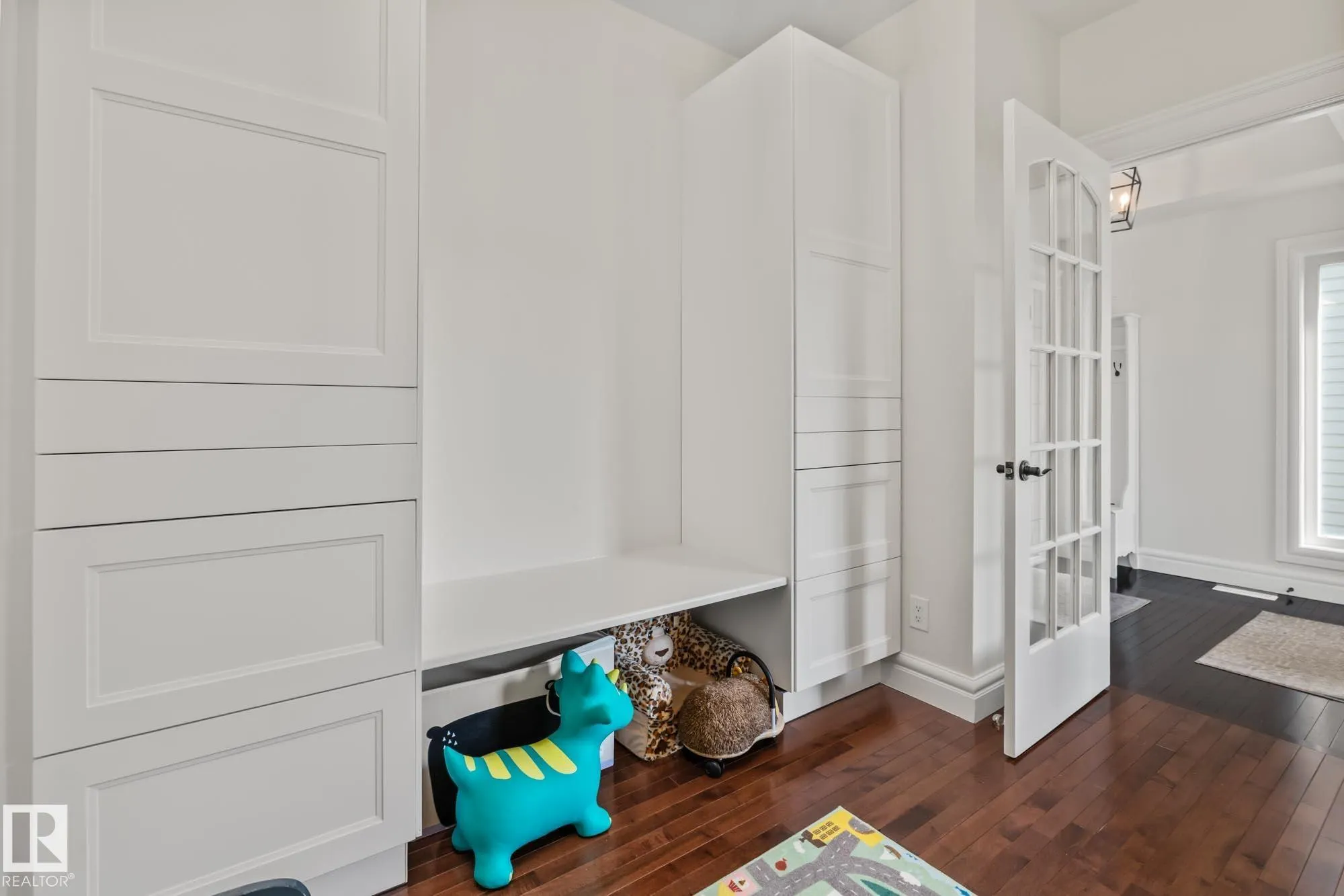 4068 SUMMERLAND Drive