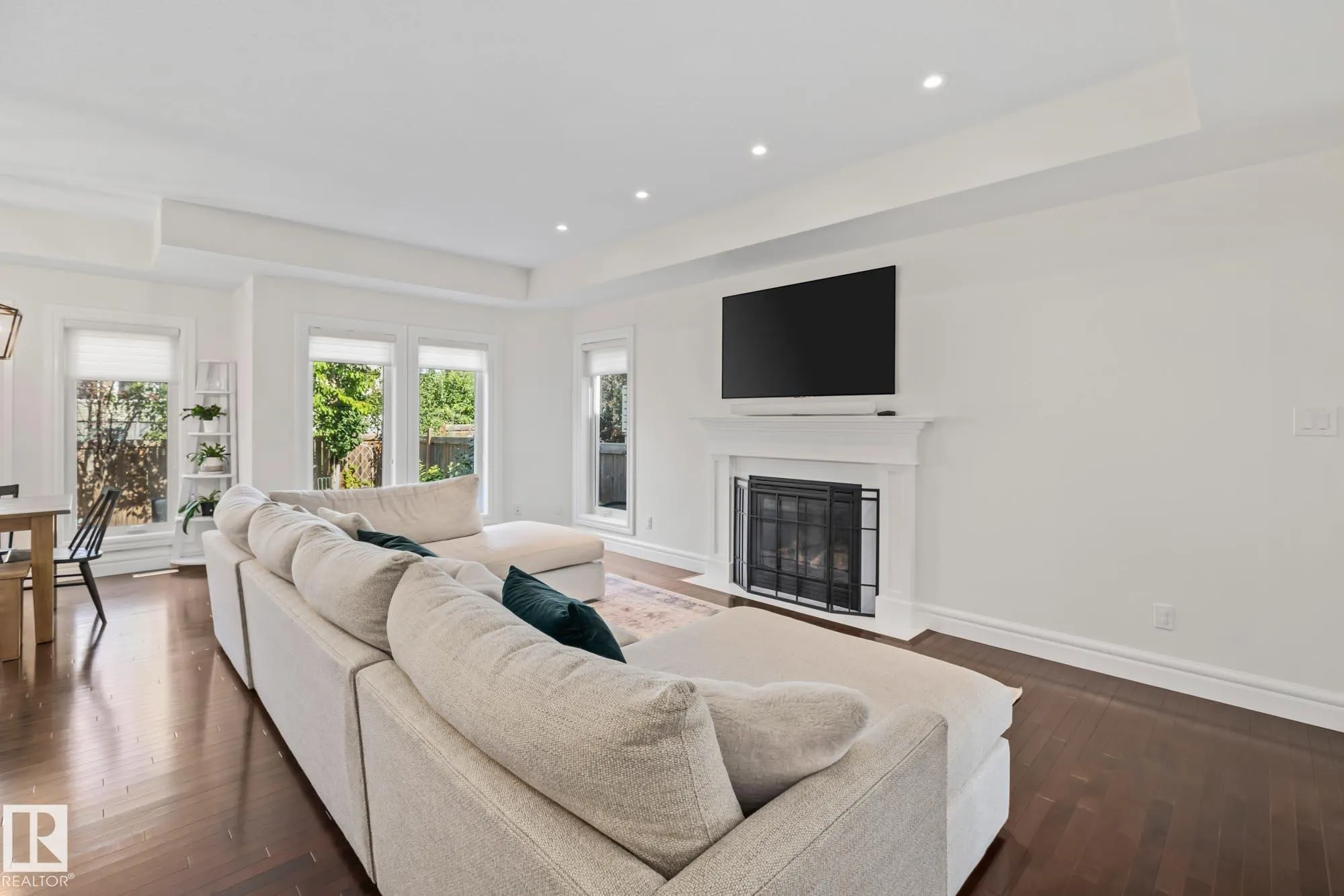 4068 SUMMERLAND Drive