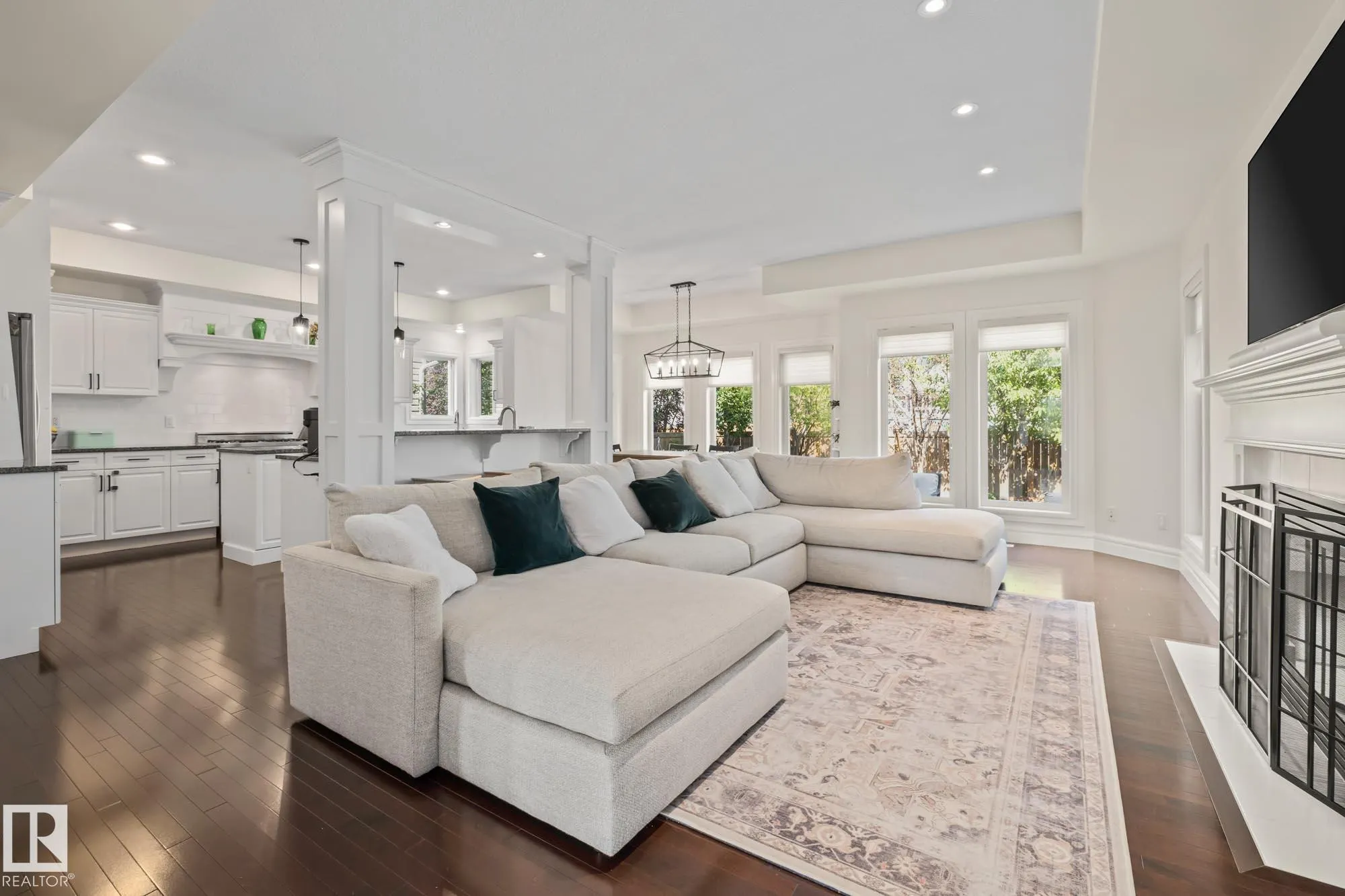 4068 SUMMERLAND Drive