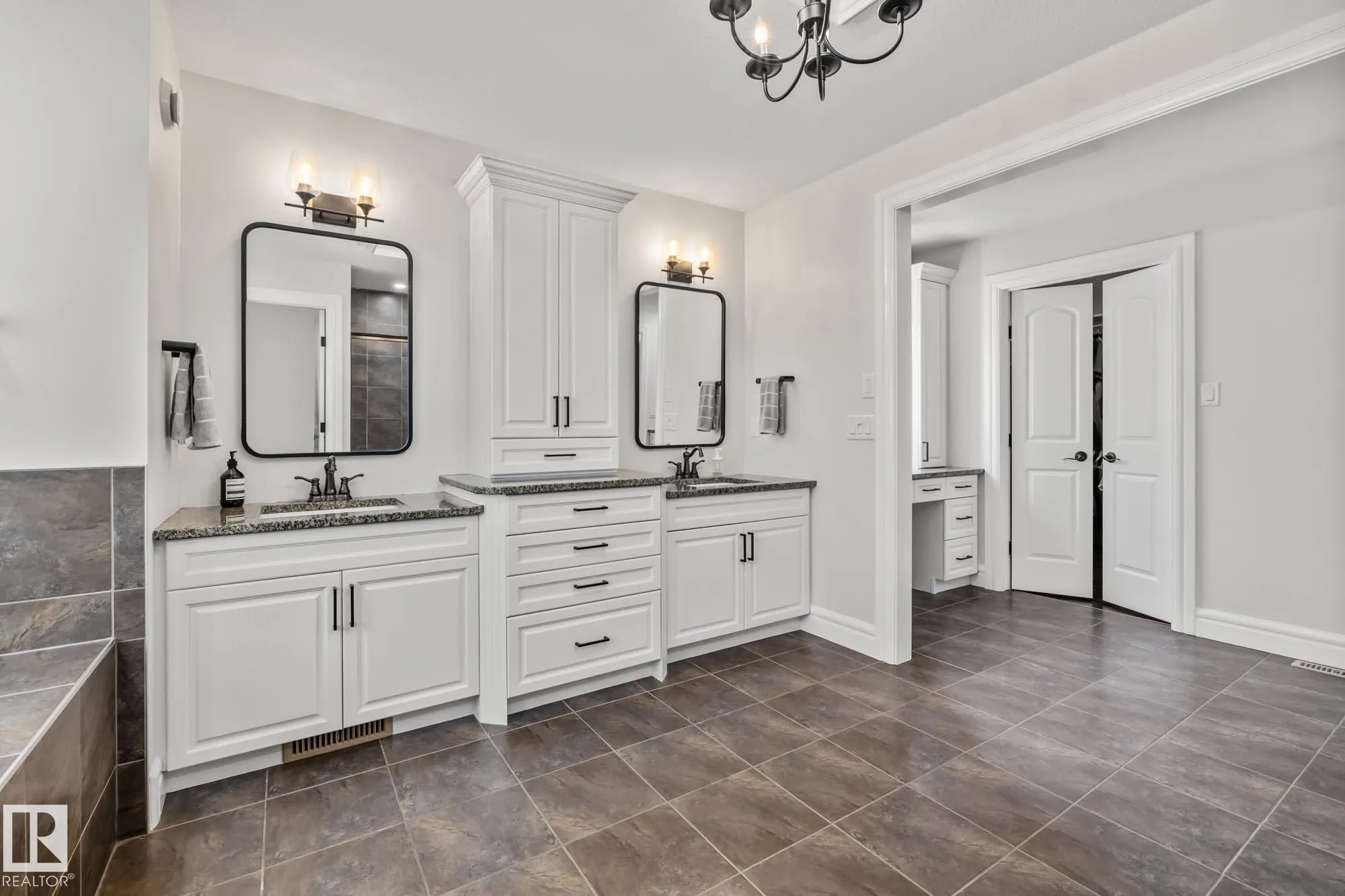 4068 SUMMERLAND Drive