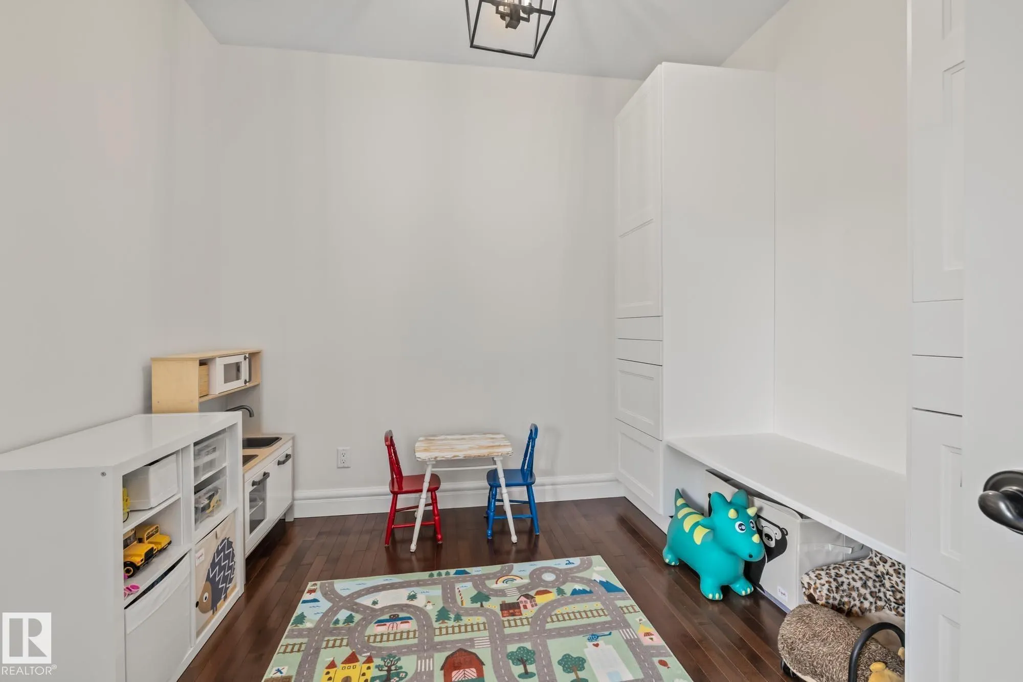 4068 SUMMERLAND Drive