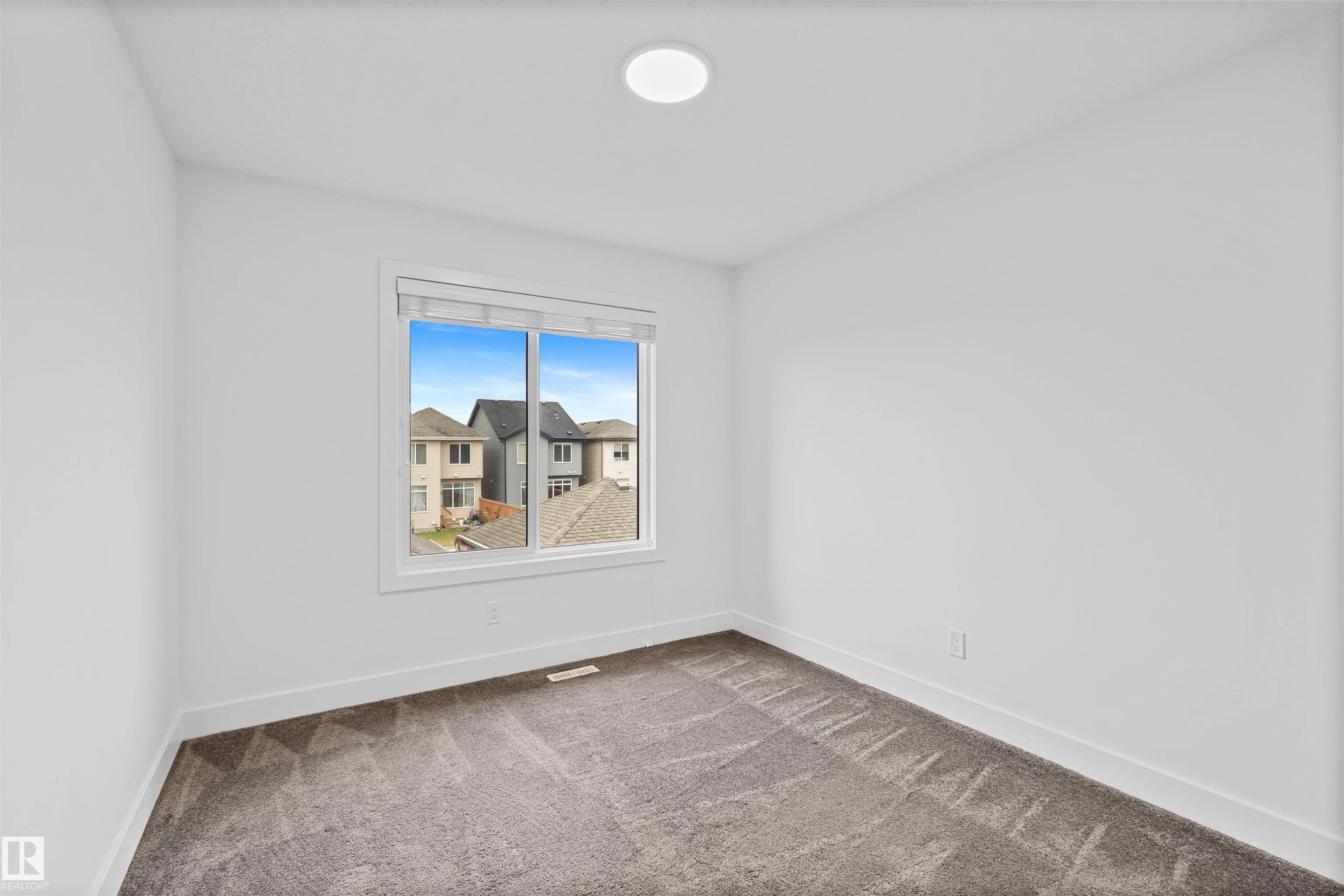 1176 Christie Vista
