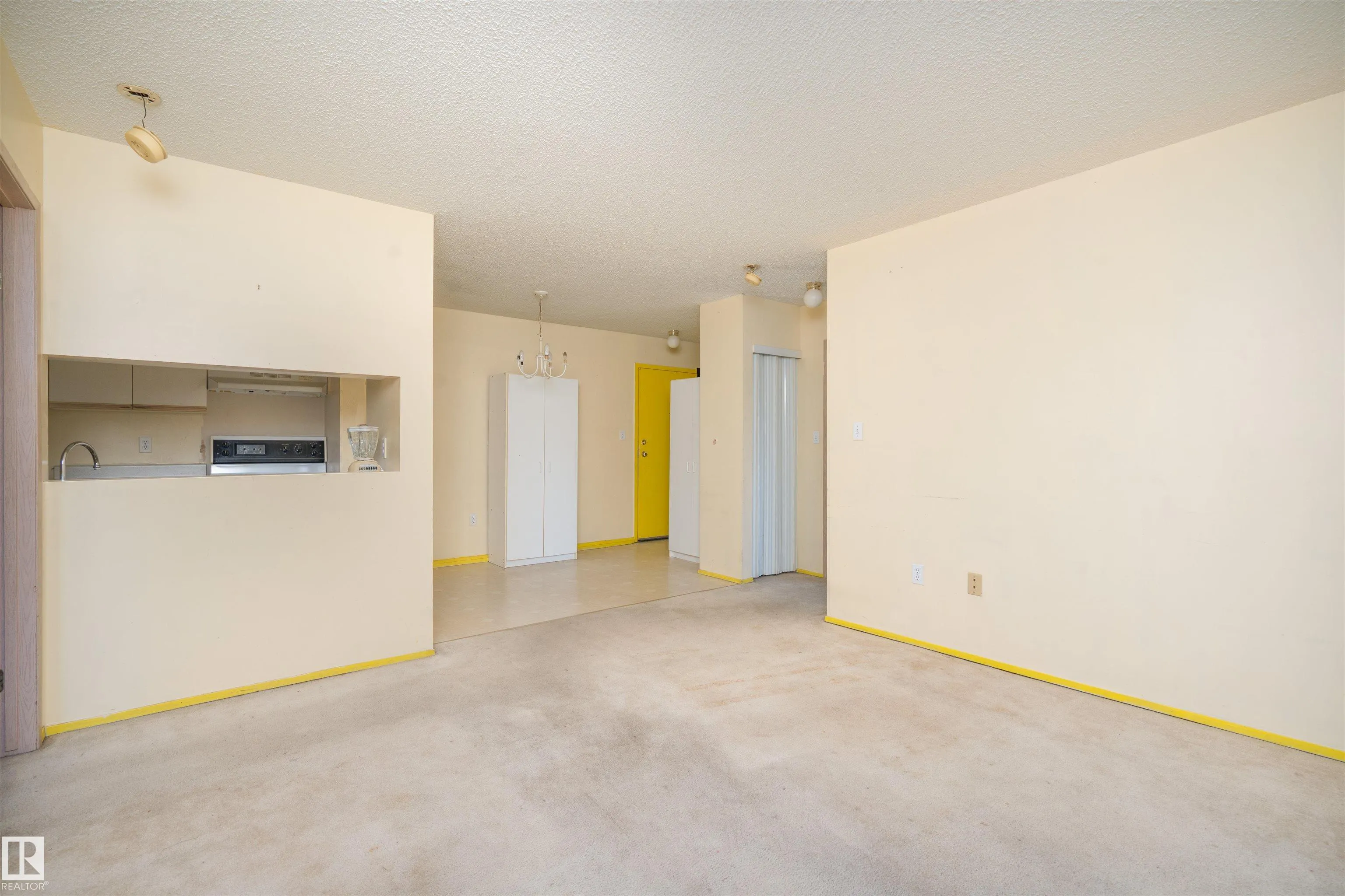 2508 50 Street