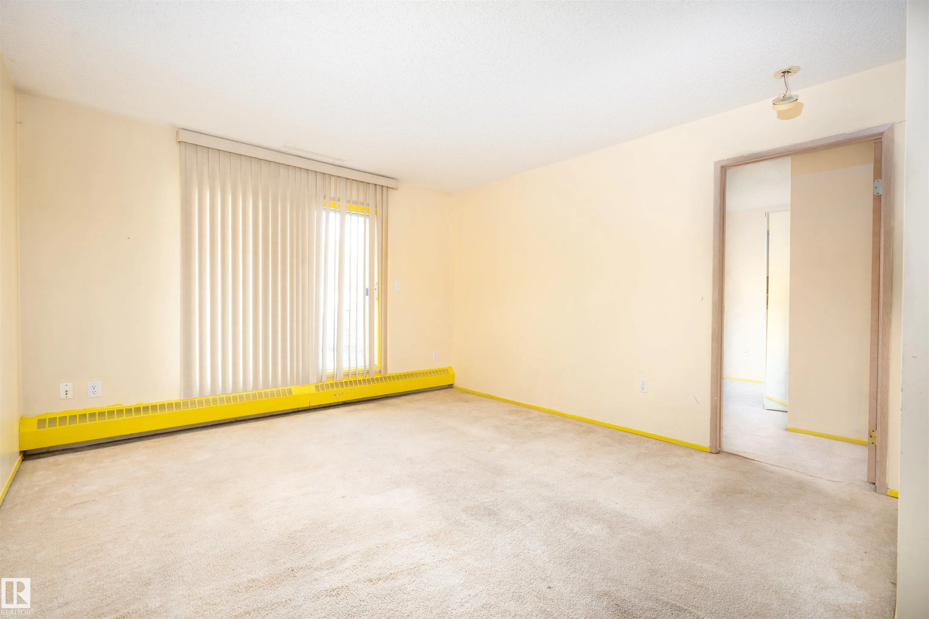 2508 50 Street