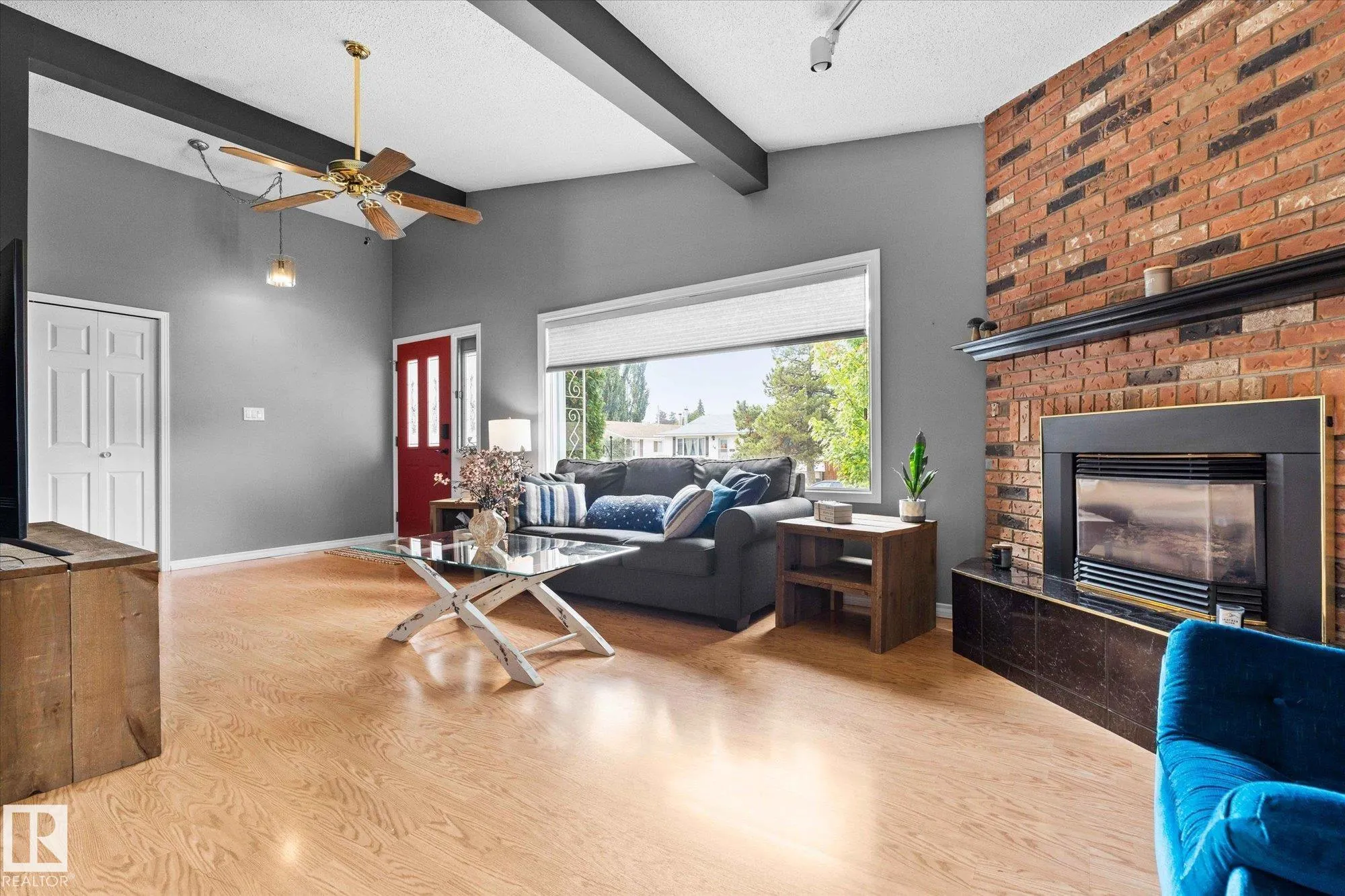 15 MALIGNE Drive