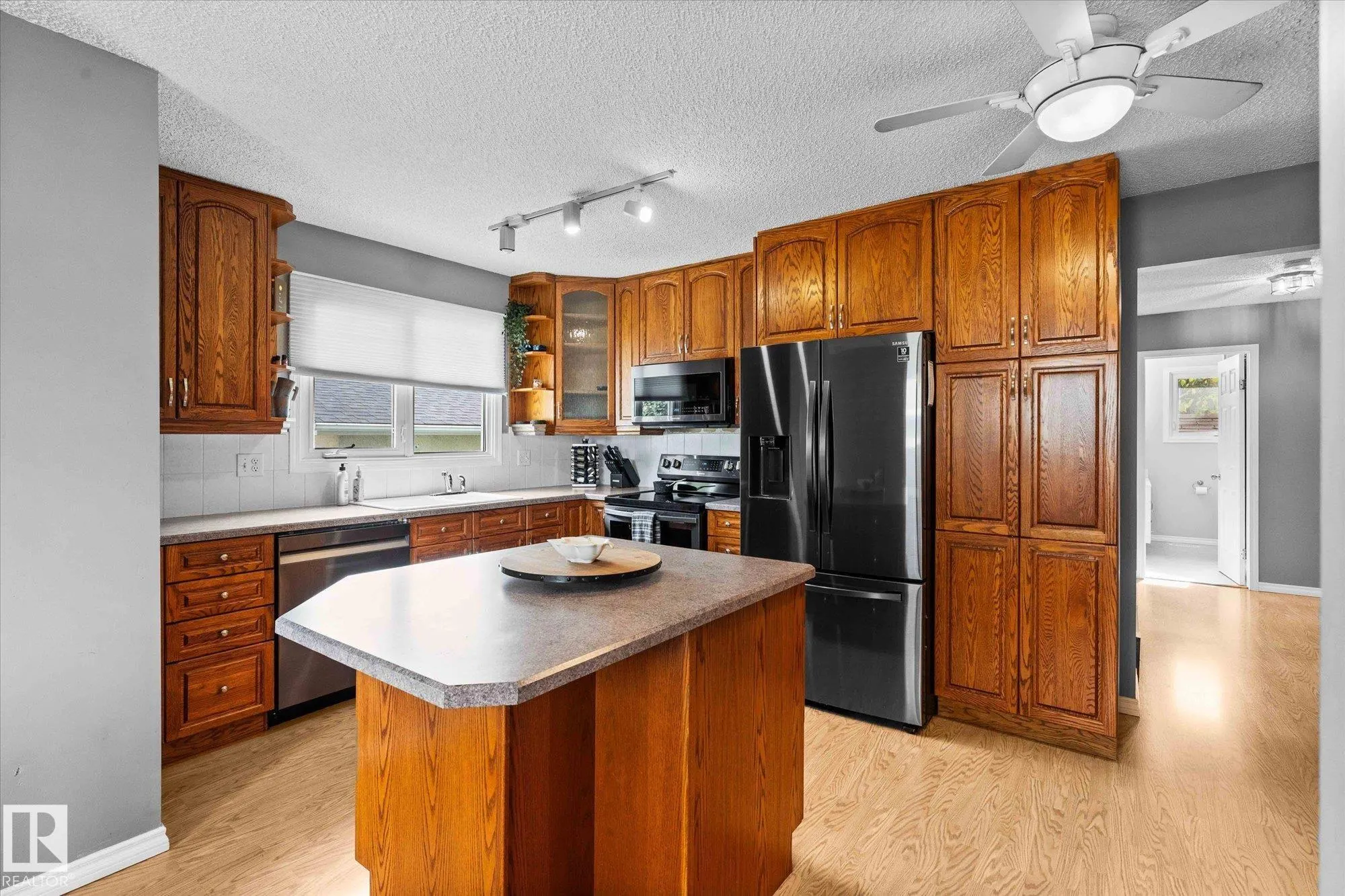 15 MALIGNE Drive