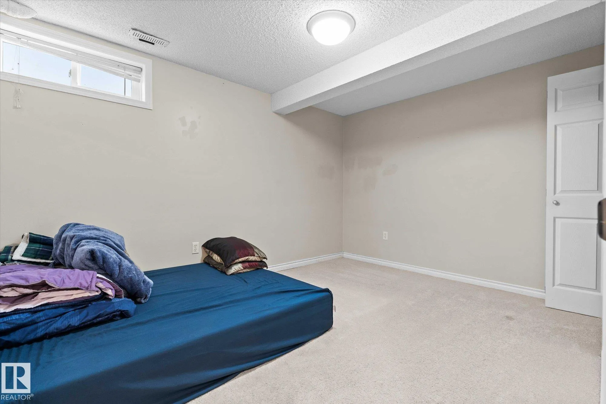 15 MALIGNE Drive