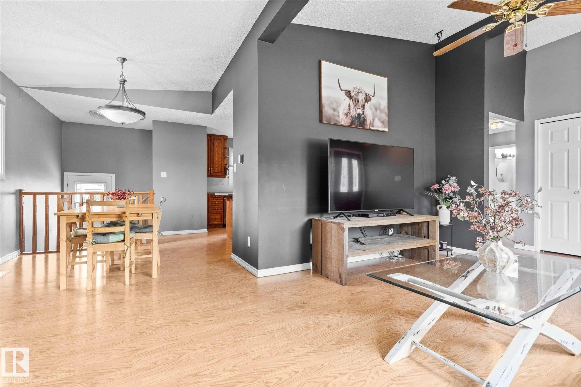 15 MALIGNE Drive