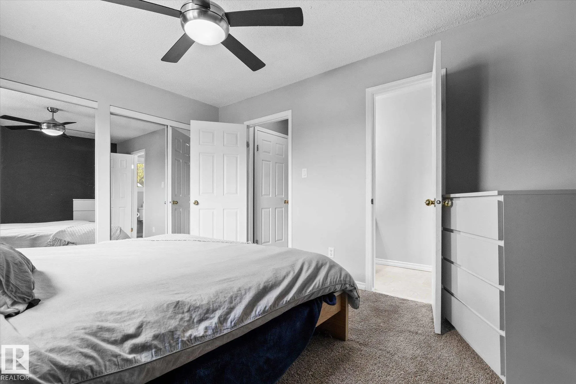 15 MALIGNE Drive