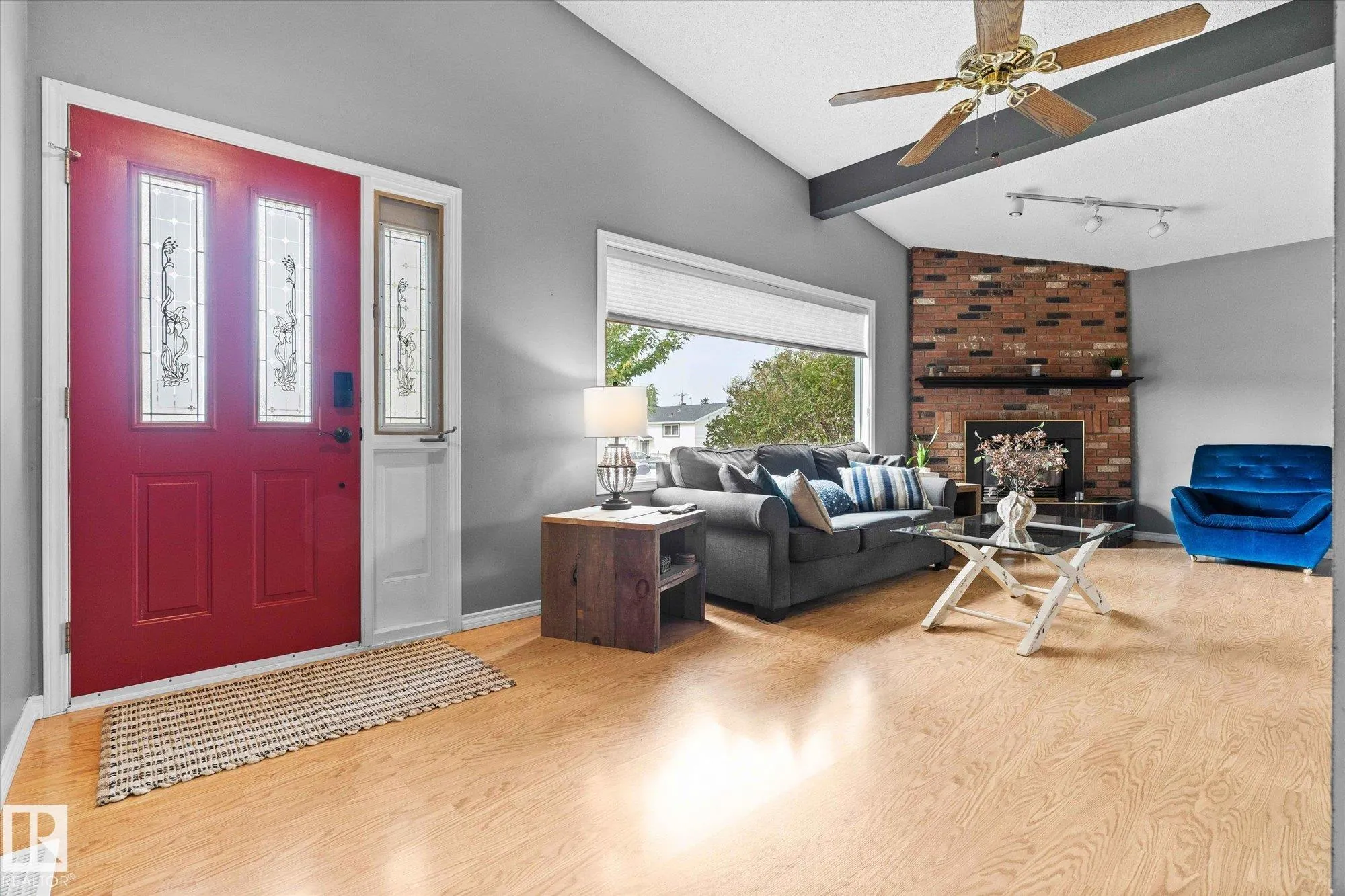 15 MALIGNE Drive