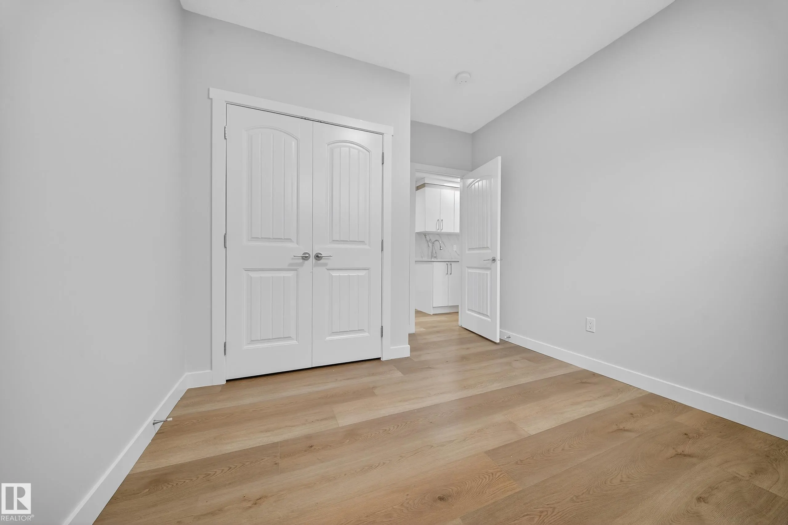 7614 CREIGHTON Place