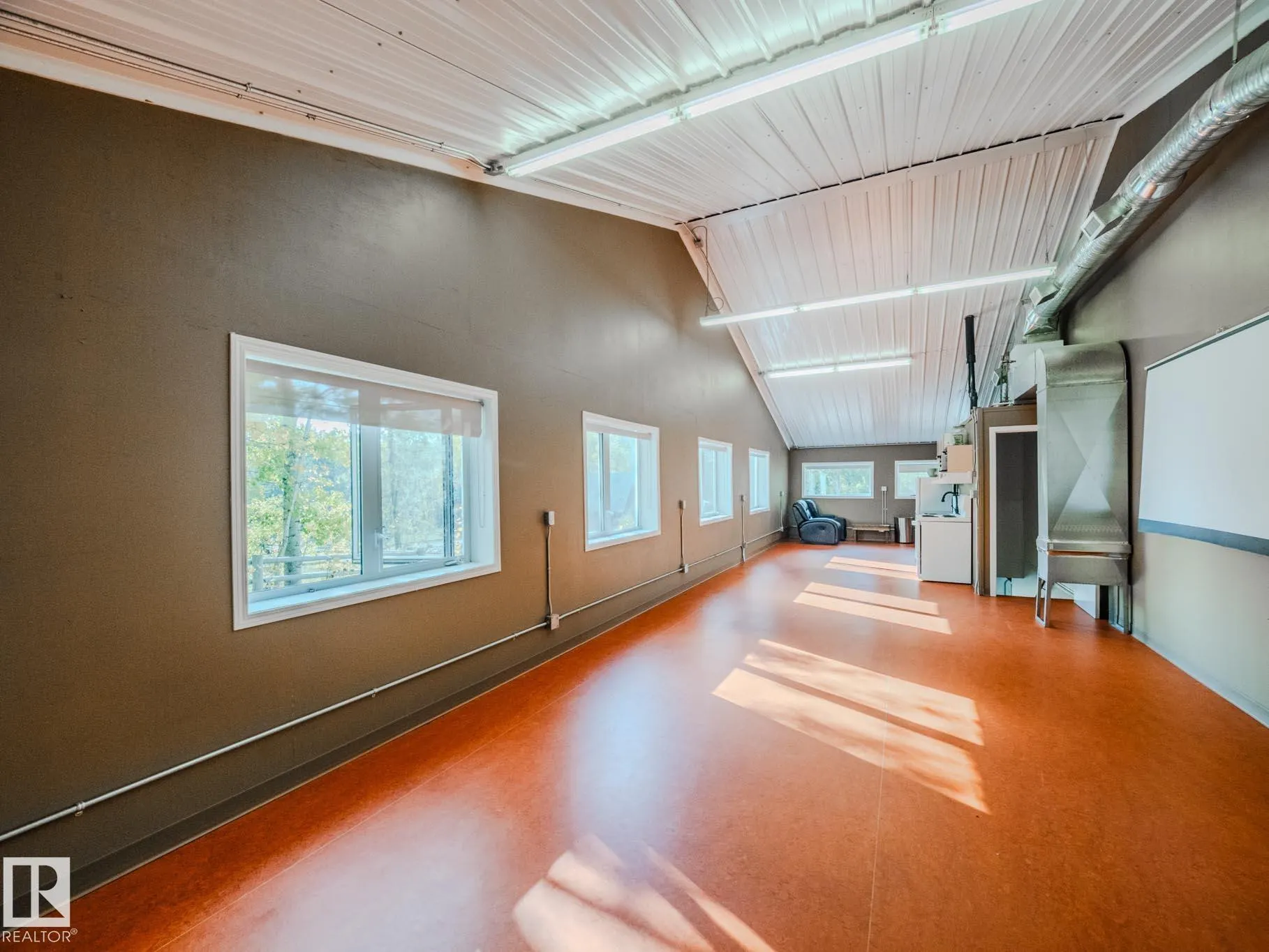 1524 PARKLAND Drive