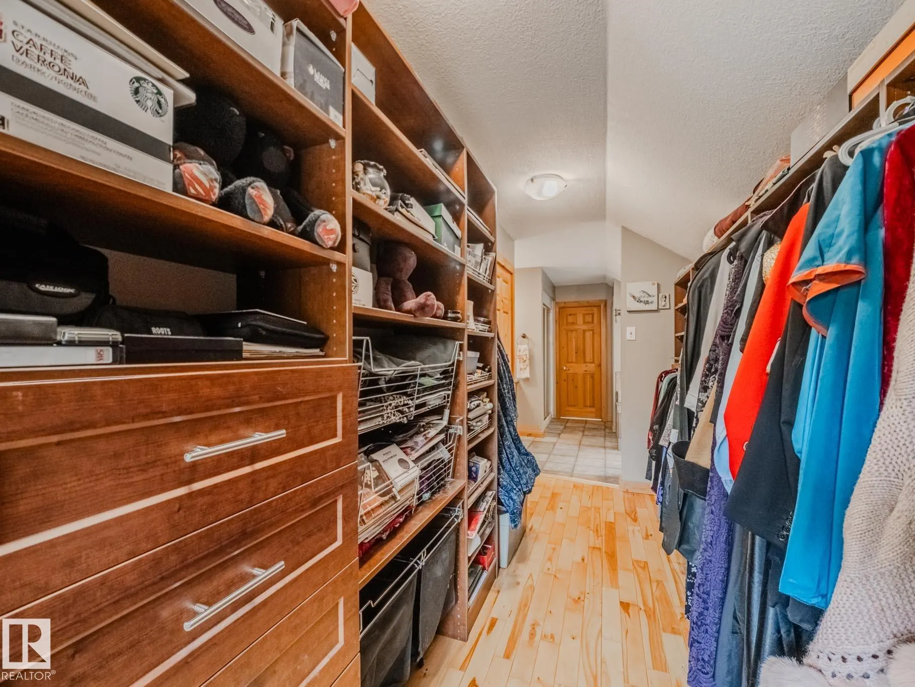 1524 PARKLAND Drive