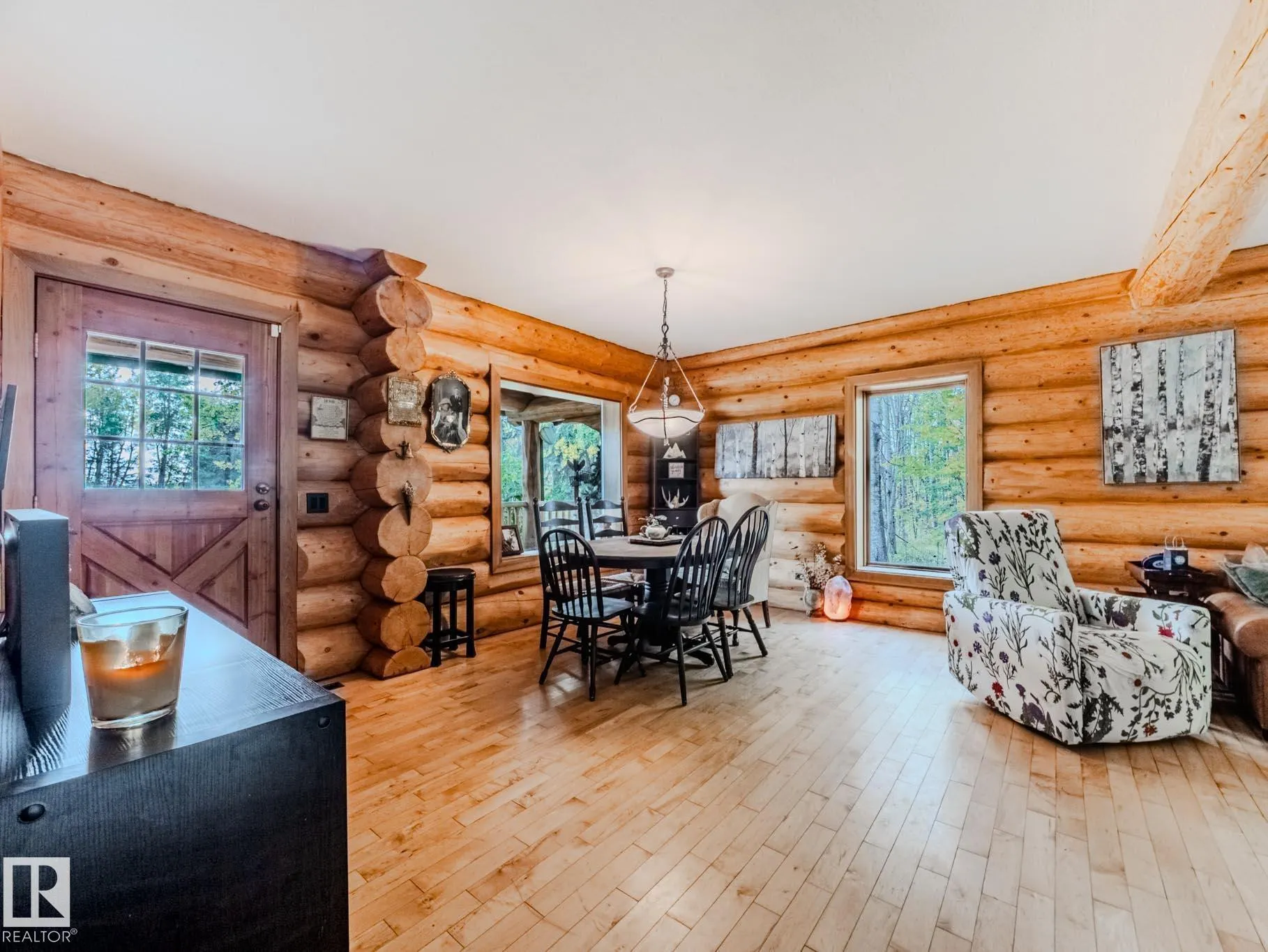1524 PARKLAND Drive