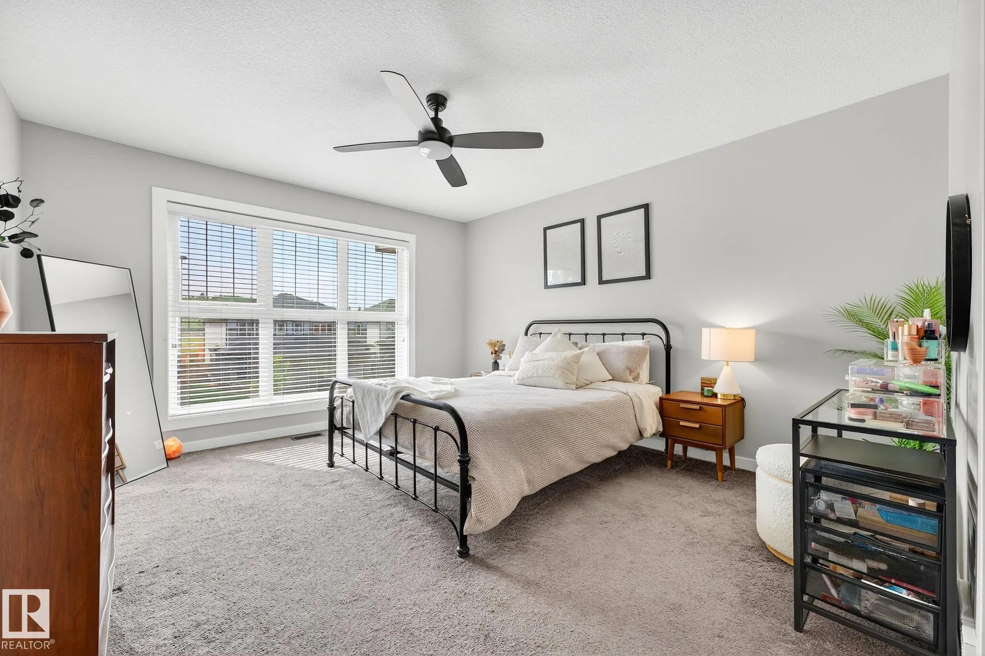 20508 128 Avenue