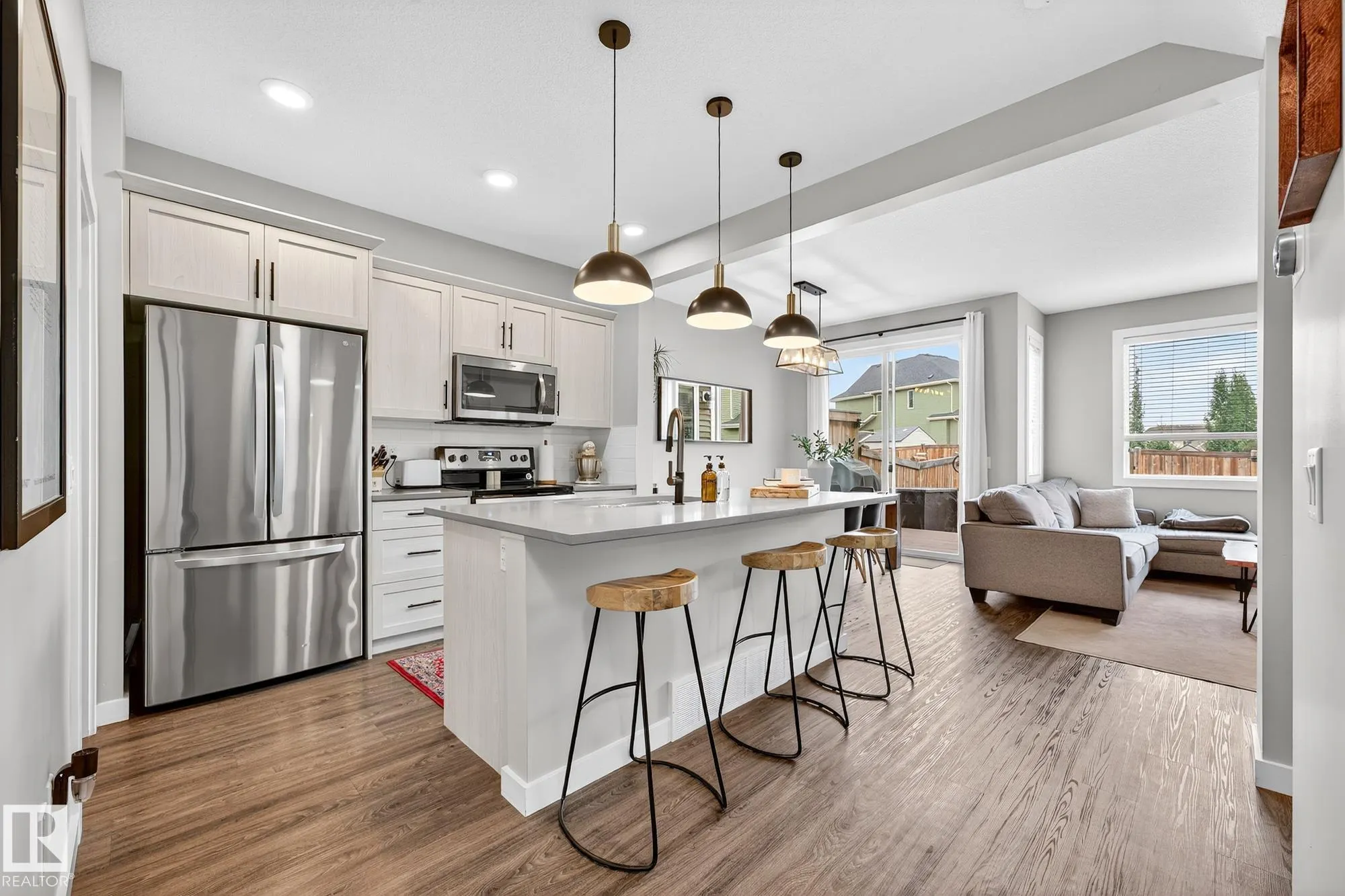 20508 128 Avenue