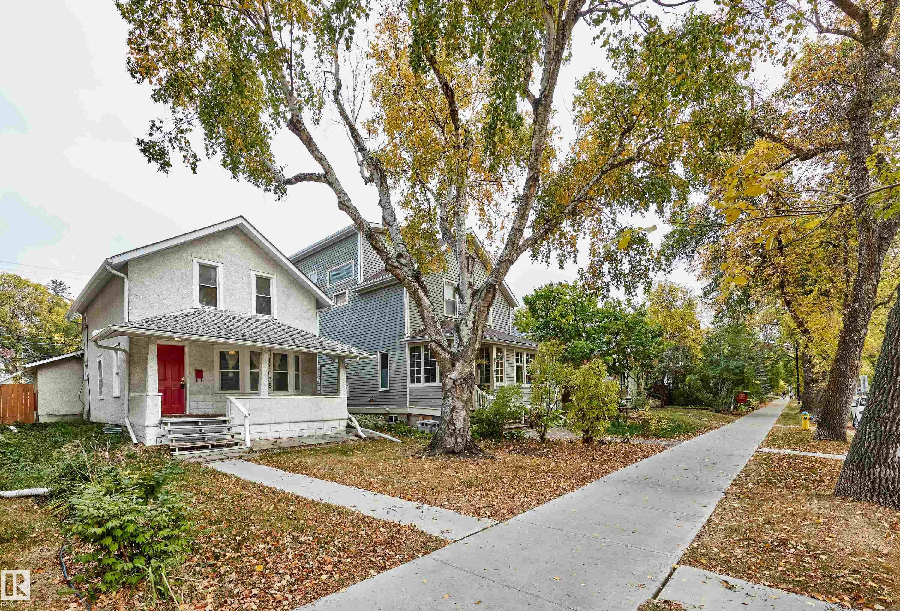 11038 84 Avenue