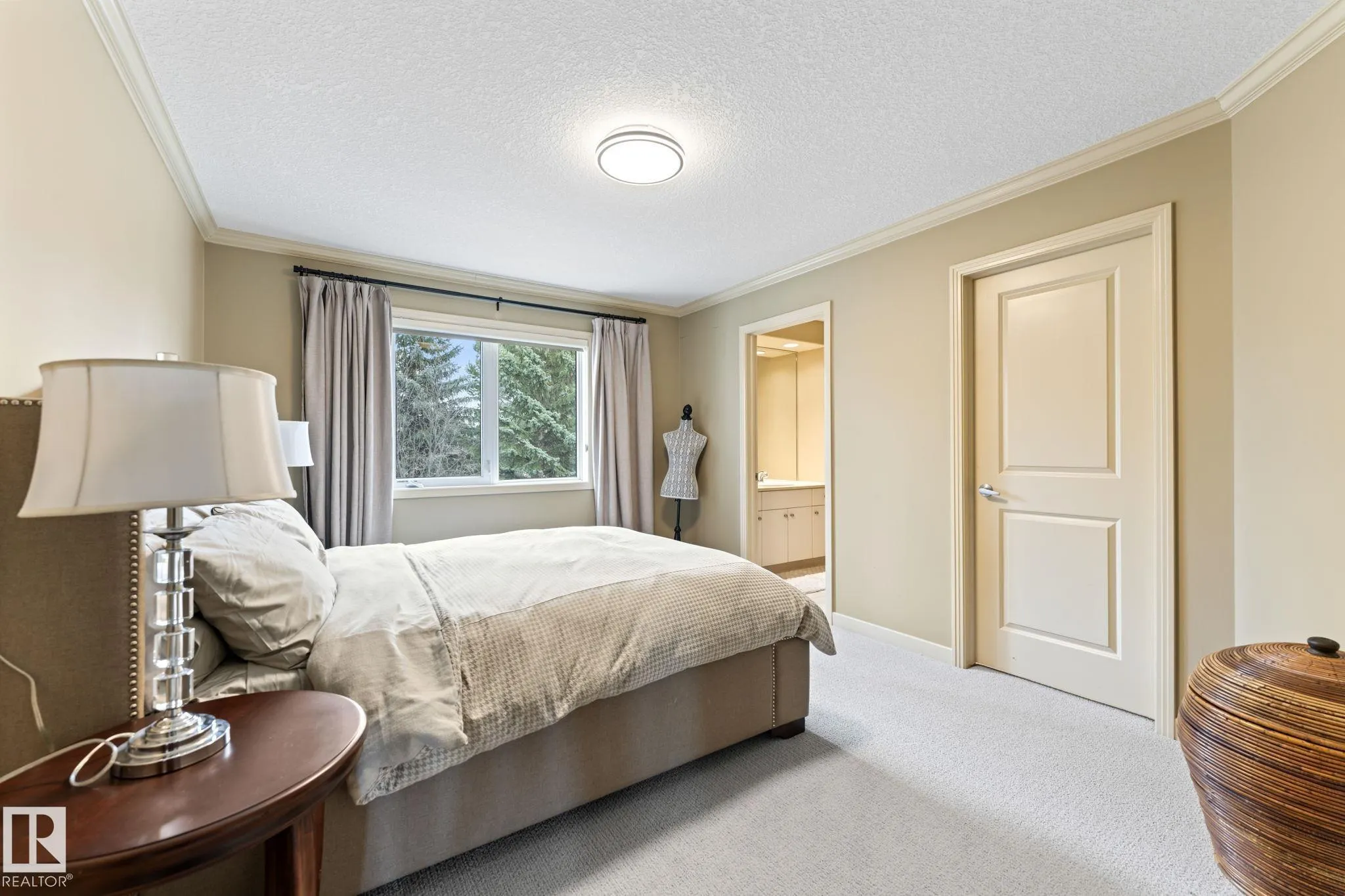 473 HEFFERNAN Drive