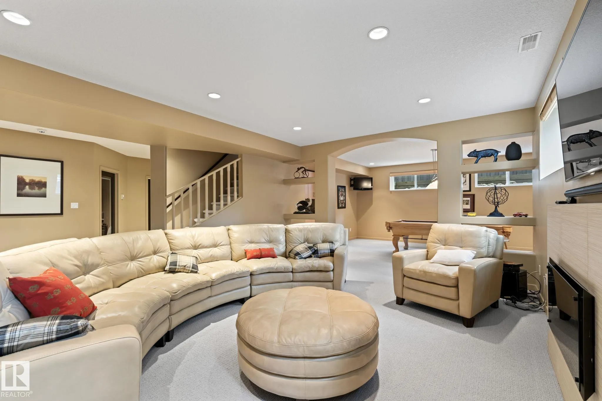 473 HEFFERNAN Drive