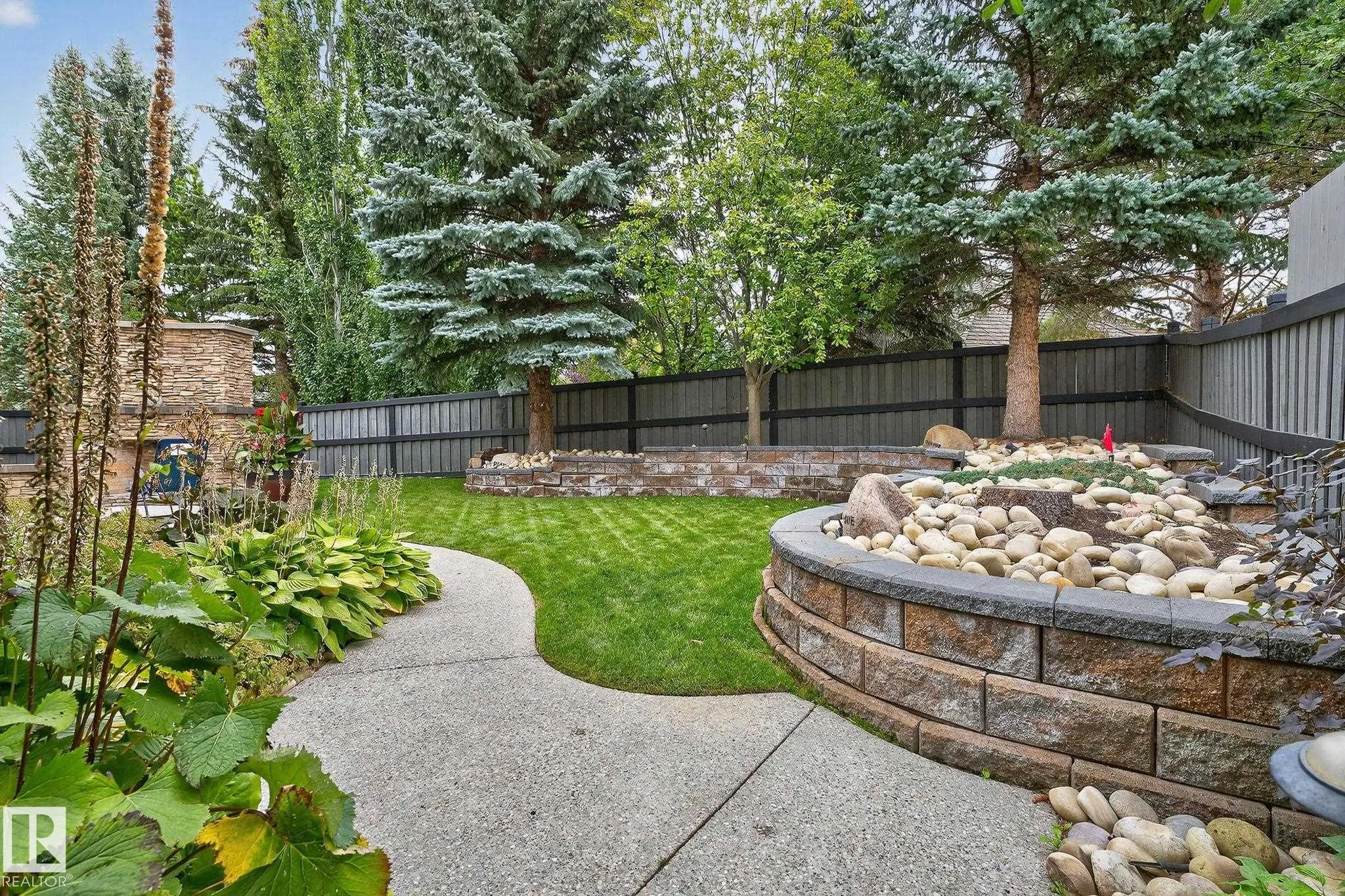 473 HEFFERNAN Drive