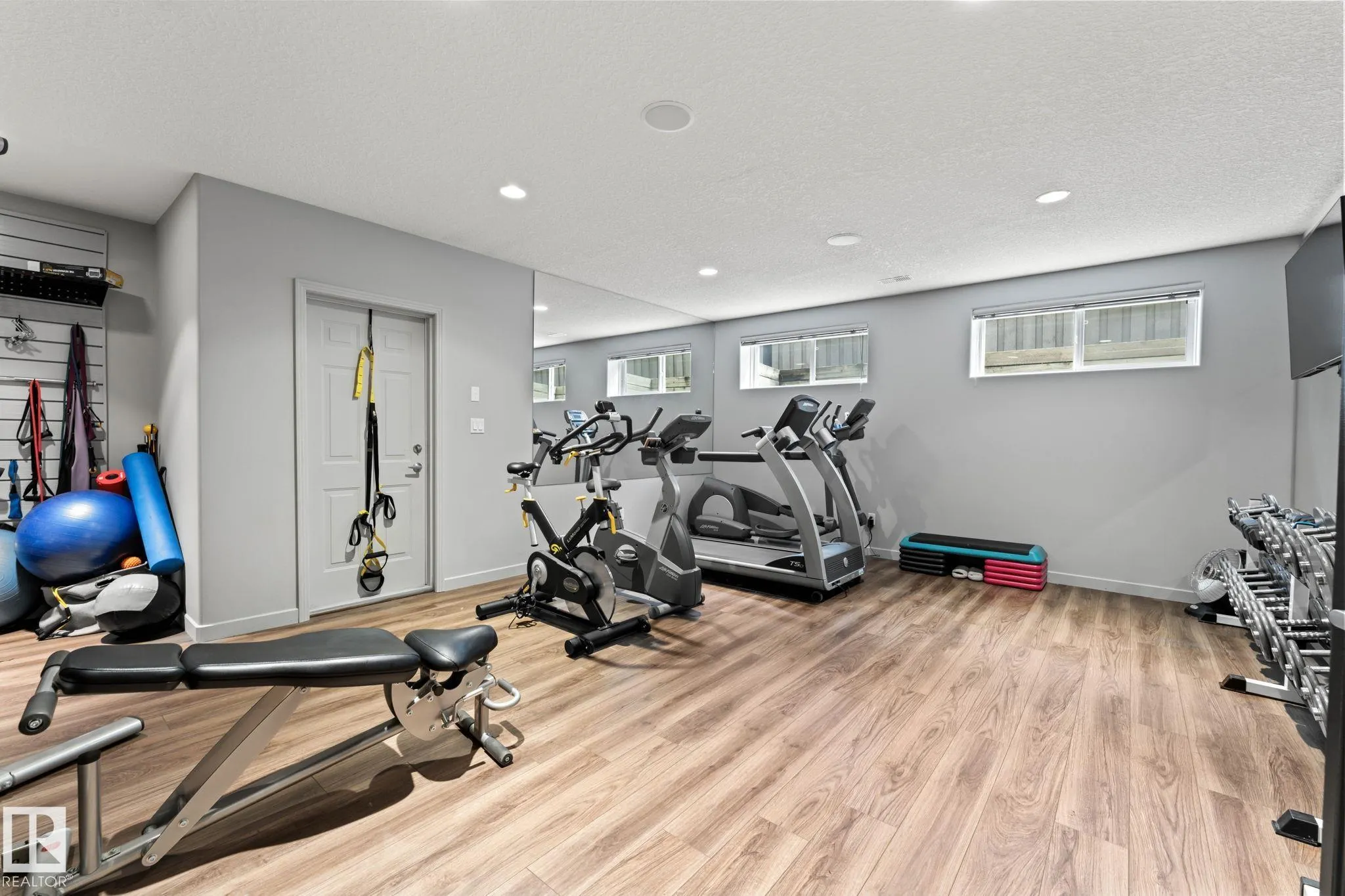 473 HEFFERNAN Drive