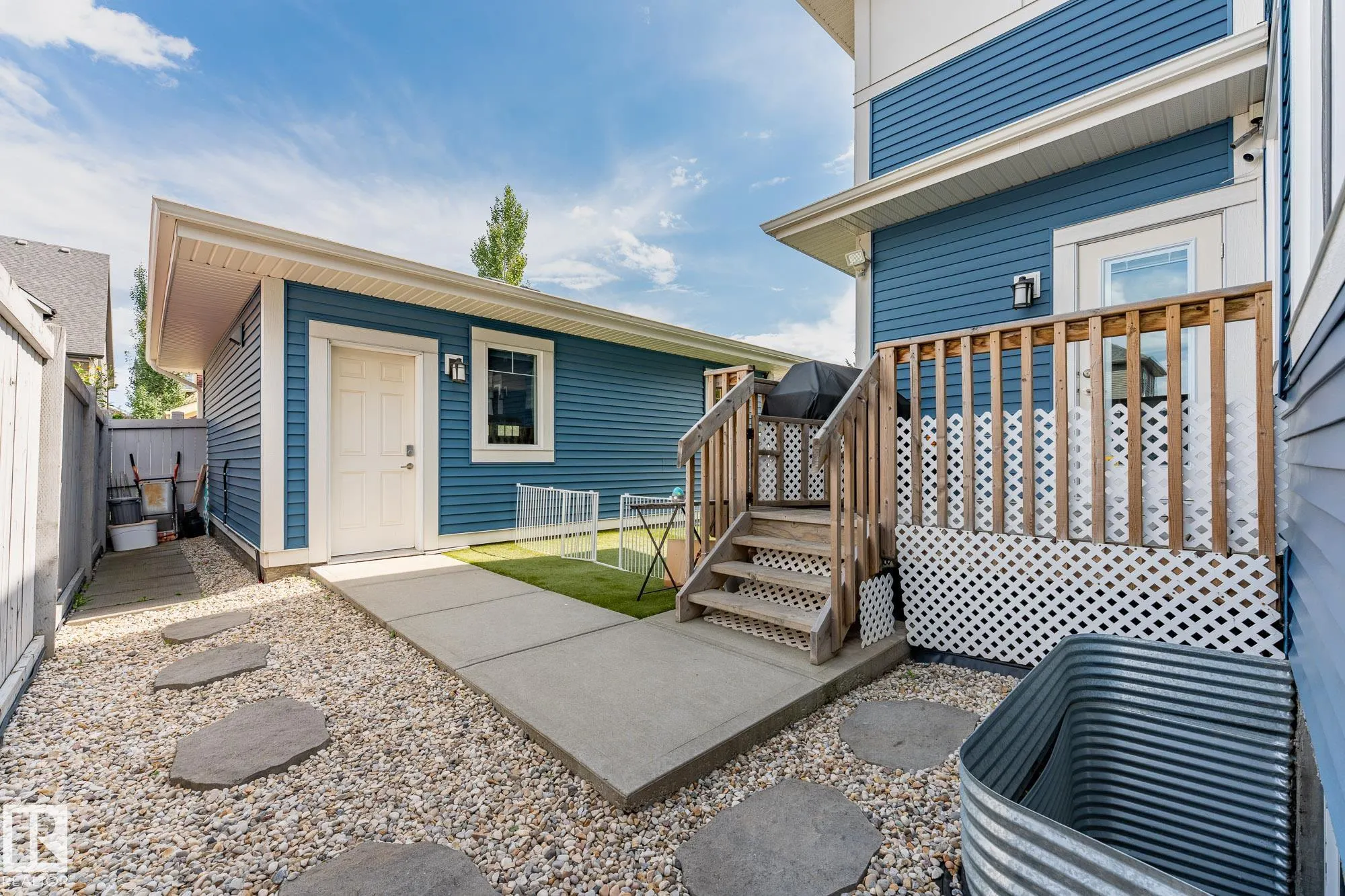 5203 ADMIRAL WALTER HOSE Street