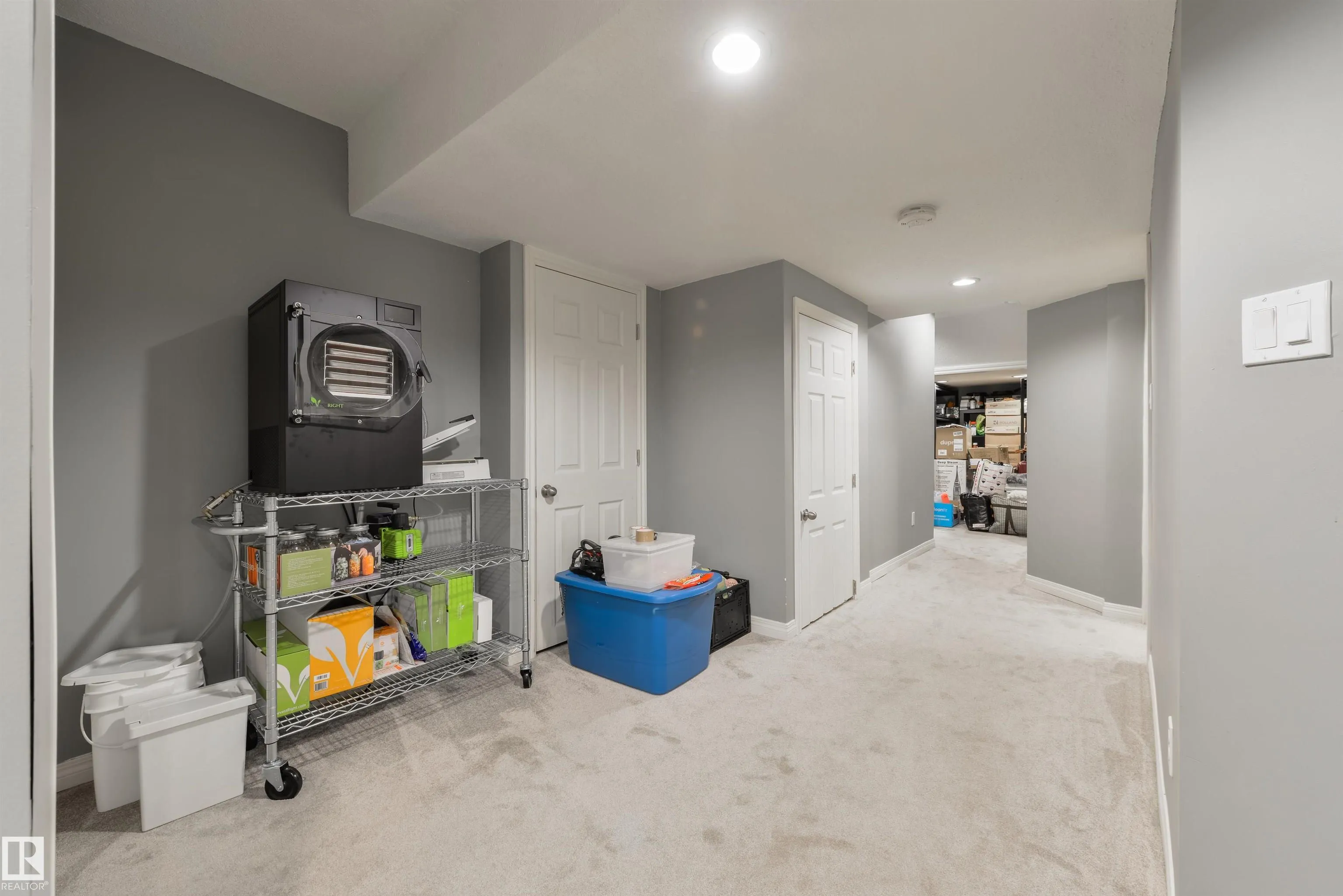 2219 AUSTIN Way