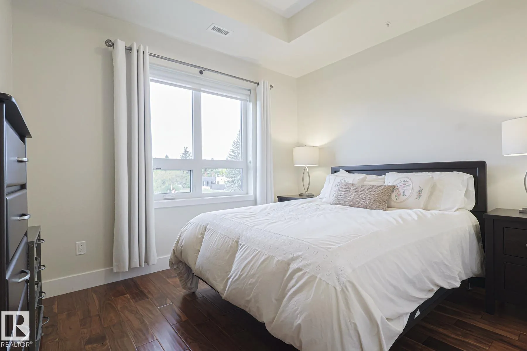 200 Bellerose Drive