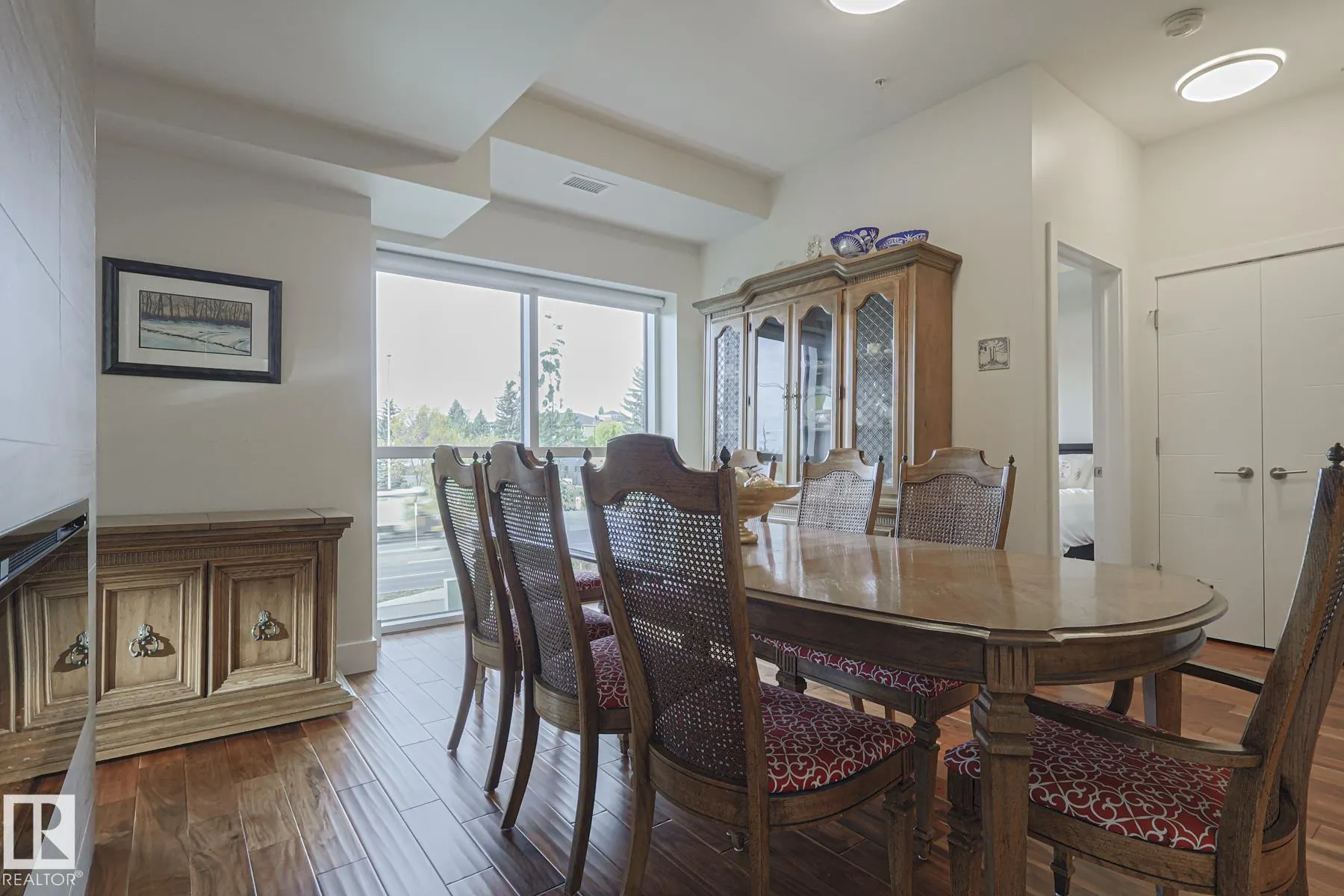 200 Bellerose Drive